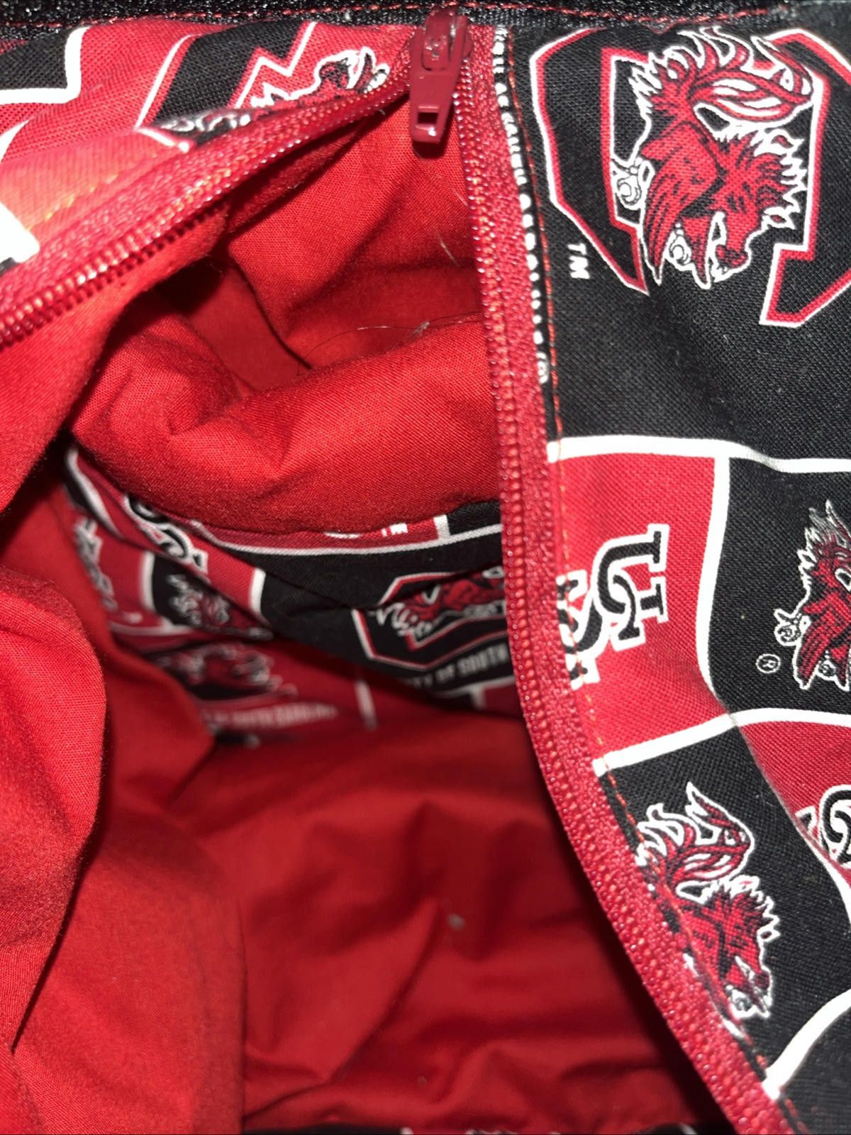 Unknown London university south carolina gamecocks Soft Hook Loop Shoulder Size ONE SIZE - 4 Thumbnail