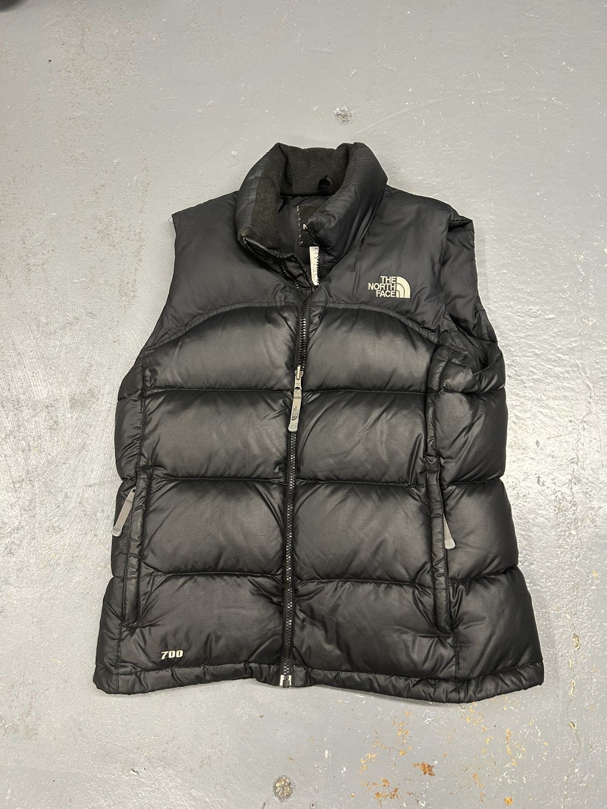 Vintage Black TNF NUPTSE 700 Essential Puffer Vest