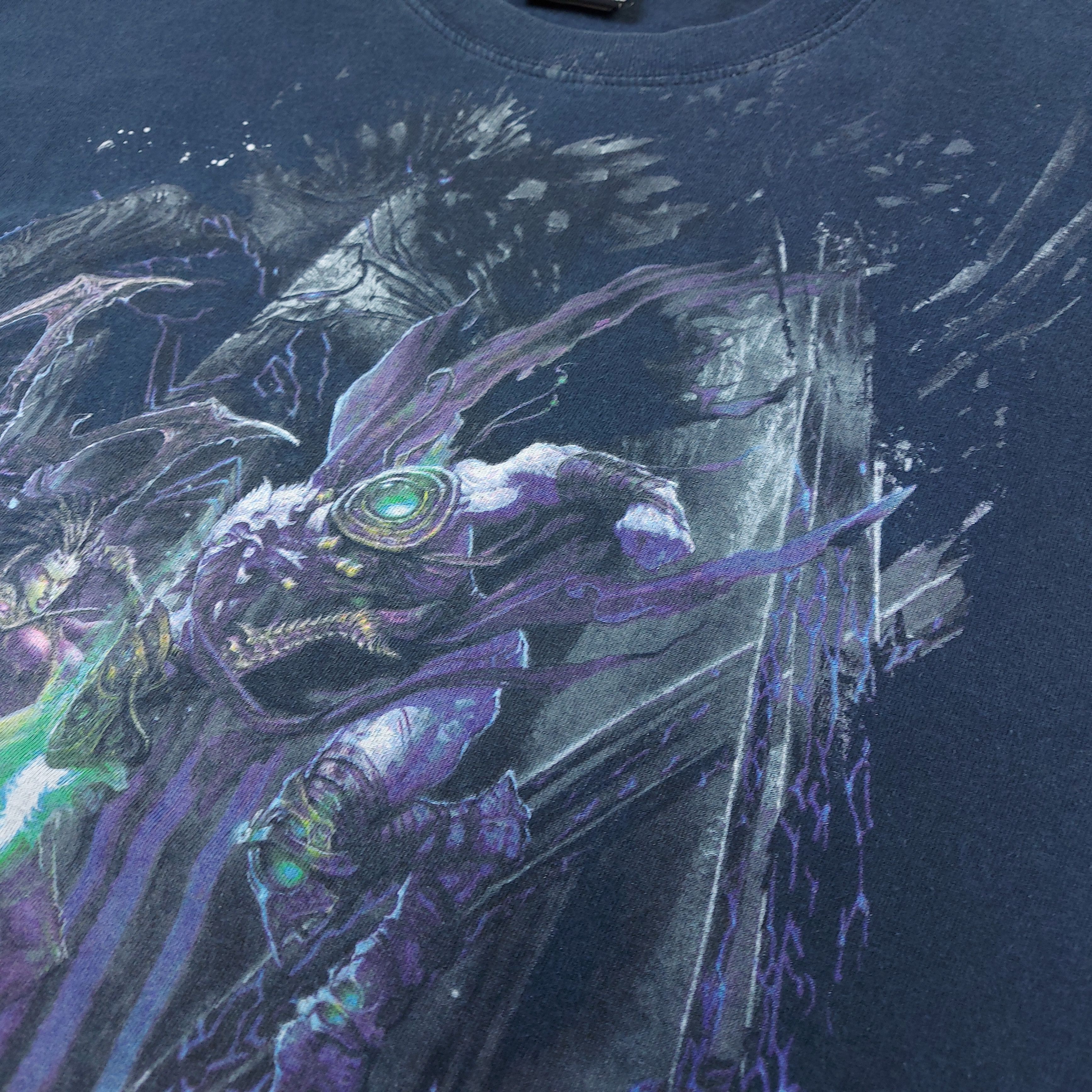 Microsoft Vintage StarCraft II 2 Zeratul vs Kerrigan Blizzard TEE Size US L / EU 52-54 / 3 - 8 Thumbnail
