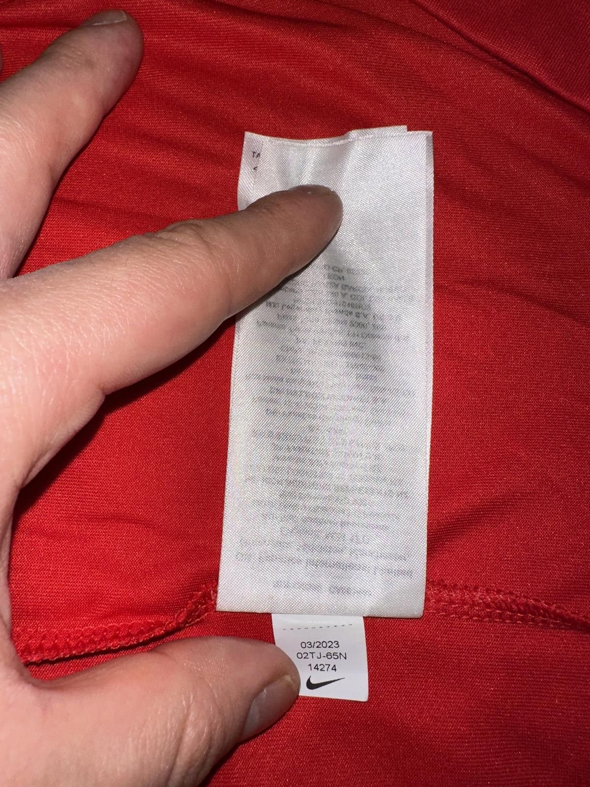 Nike Nike Red Georgia Bulldogs Primary Stack Legend Long Sleeve T-Shirt Sample Size US L / EU 52-54 / 3 - 7 Thumbnail