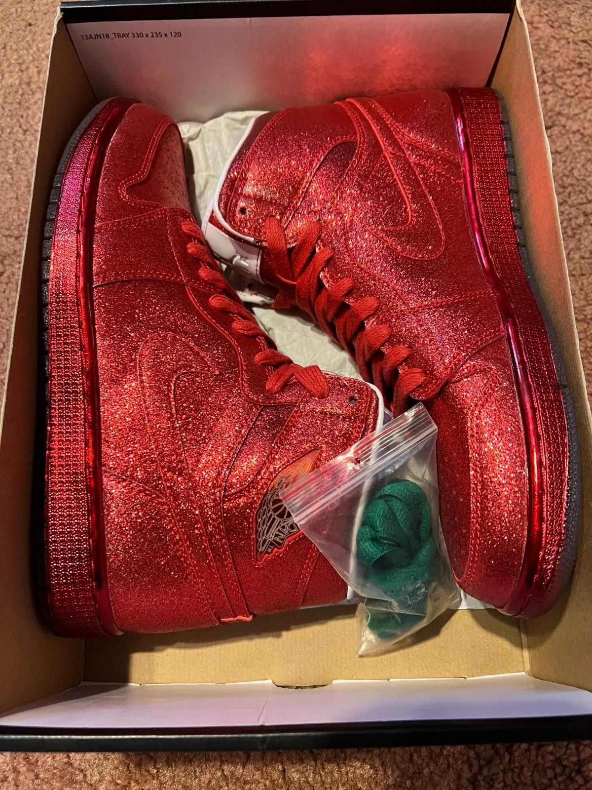 Jordan Brand Nike Air Jordan 1 Retro Legends of Summer Red Glitter Size US 10.5 / EU 43-44 - 11 Thumbnail
