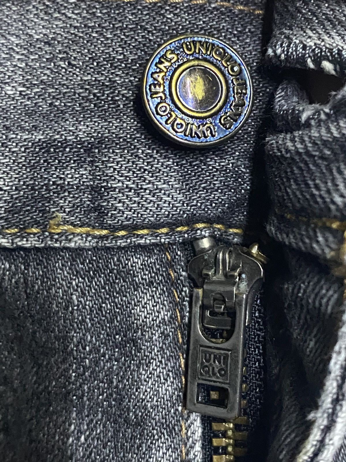 Undercover × Uniqlo Vintage Uniqlo S-003 Faded Grey Denim Distressed Baggy Jeans Size US 35 - 12 Thumbnail