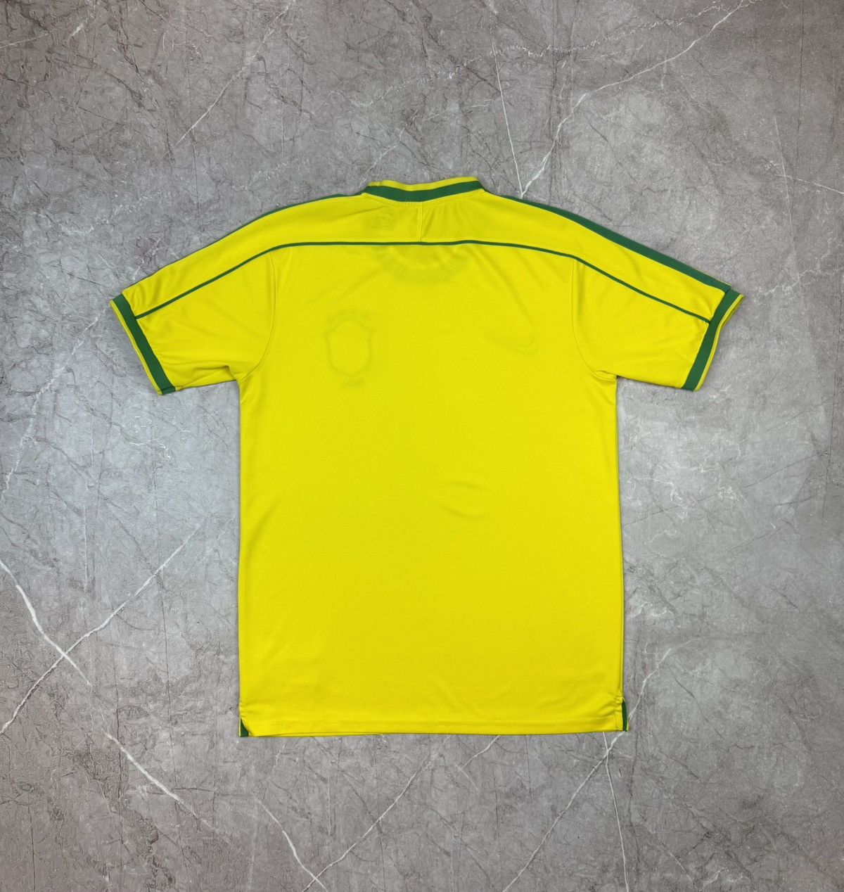 Nike Nike Vintage Brazil Jersey Size M Size US M / EU 48-50 / 2 - 2 Thumbnail