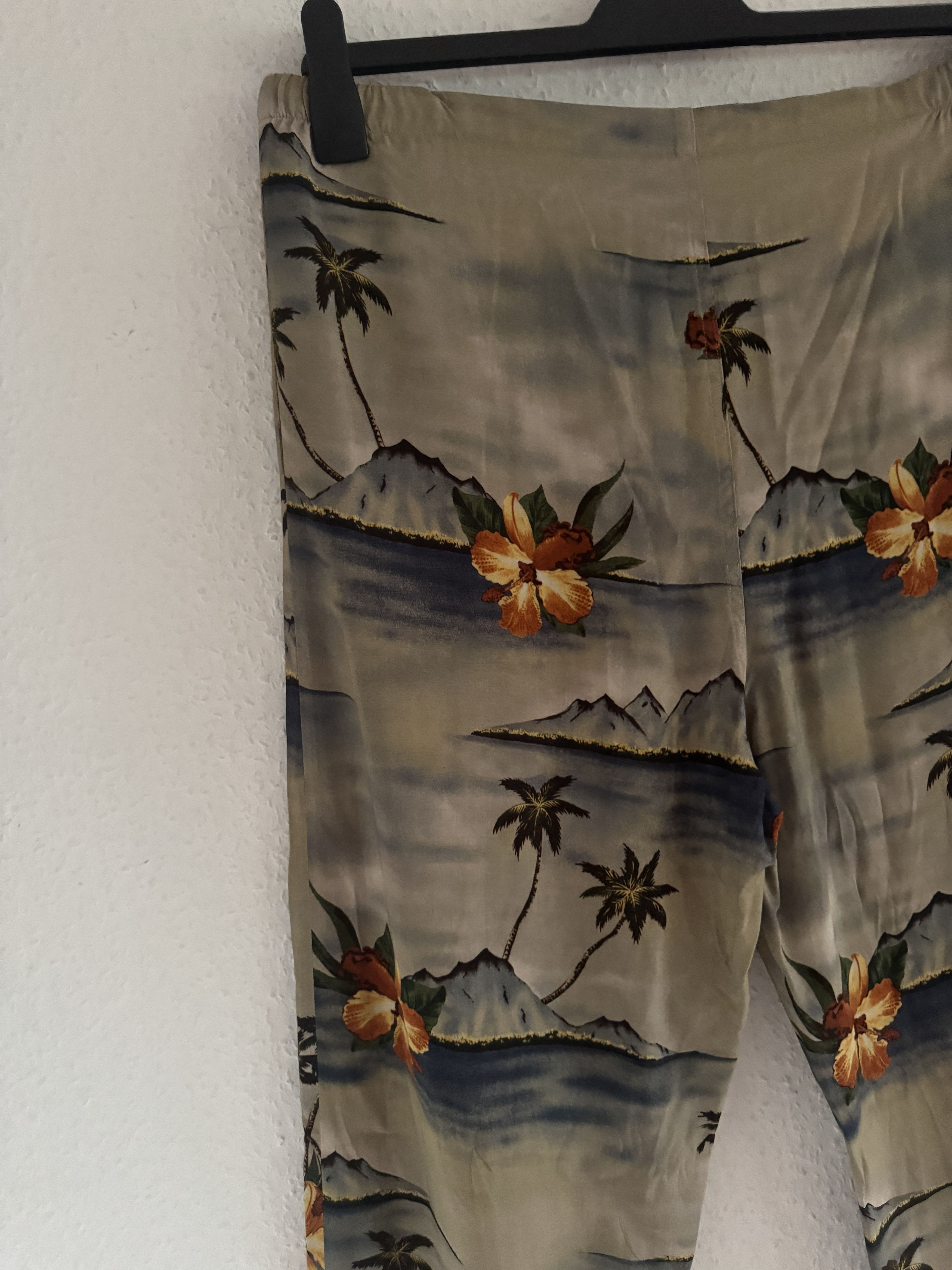 Celine Palm Tree Hawaiian Print Pants Size US 34 / EU 50 - 14 Thumbnail