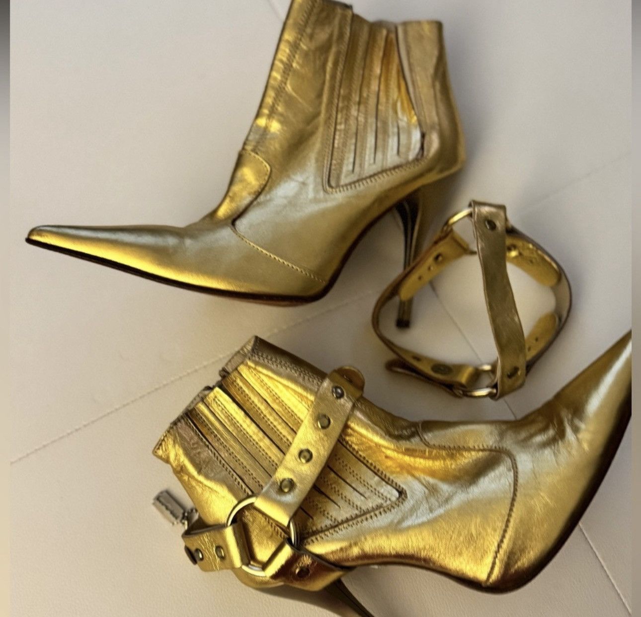 Other Denny Rose Metallic Gold Ankle Boots Size US 6 / IT 36 - 7 Thumbnail