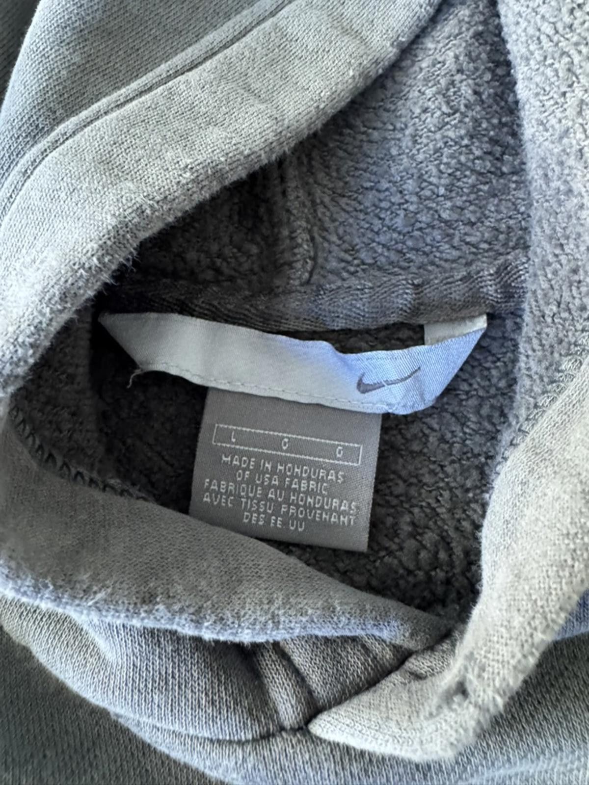 Nike Nike Grey Hooded Sweatshirt with Front Pocket Size US L / EU 52-54 / 3 - 5 Thumbnail