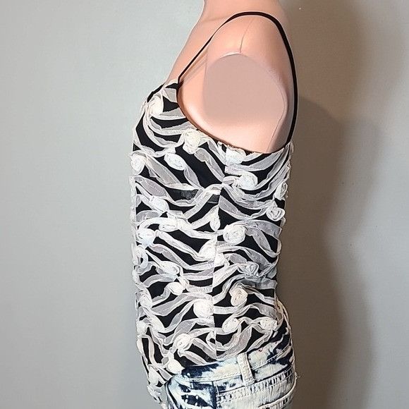 Frank Lyman Frank Lyman Art To Wear Womens 10 Avant Garde Y2K Top Floral Size L / US 10 / IT 46 - 9 Thumbnail
