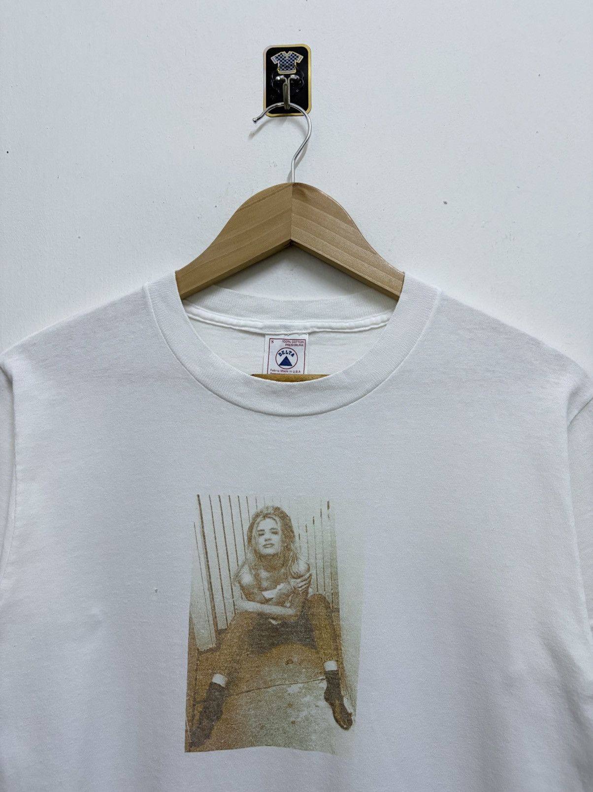 POP MAGAZINE Vintage 90's Model Claudia Schiffer / Photo by Evu T-Shirt Size US S / EU 44-46 / 1 - 3 Thumbnail