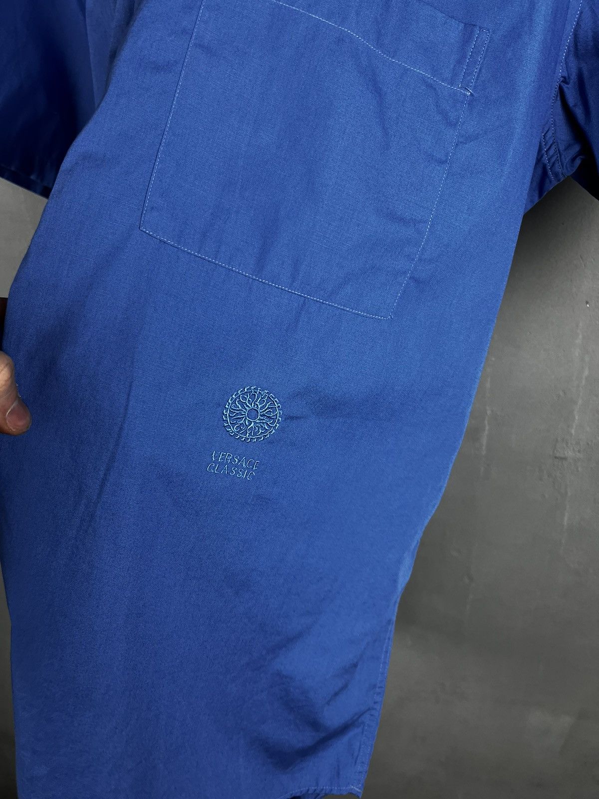 Versace × Vintage Versace classic v2 shirt vintage Size US L / EU 52-54 / 3 - 6 Thumbnail