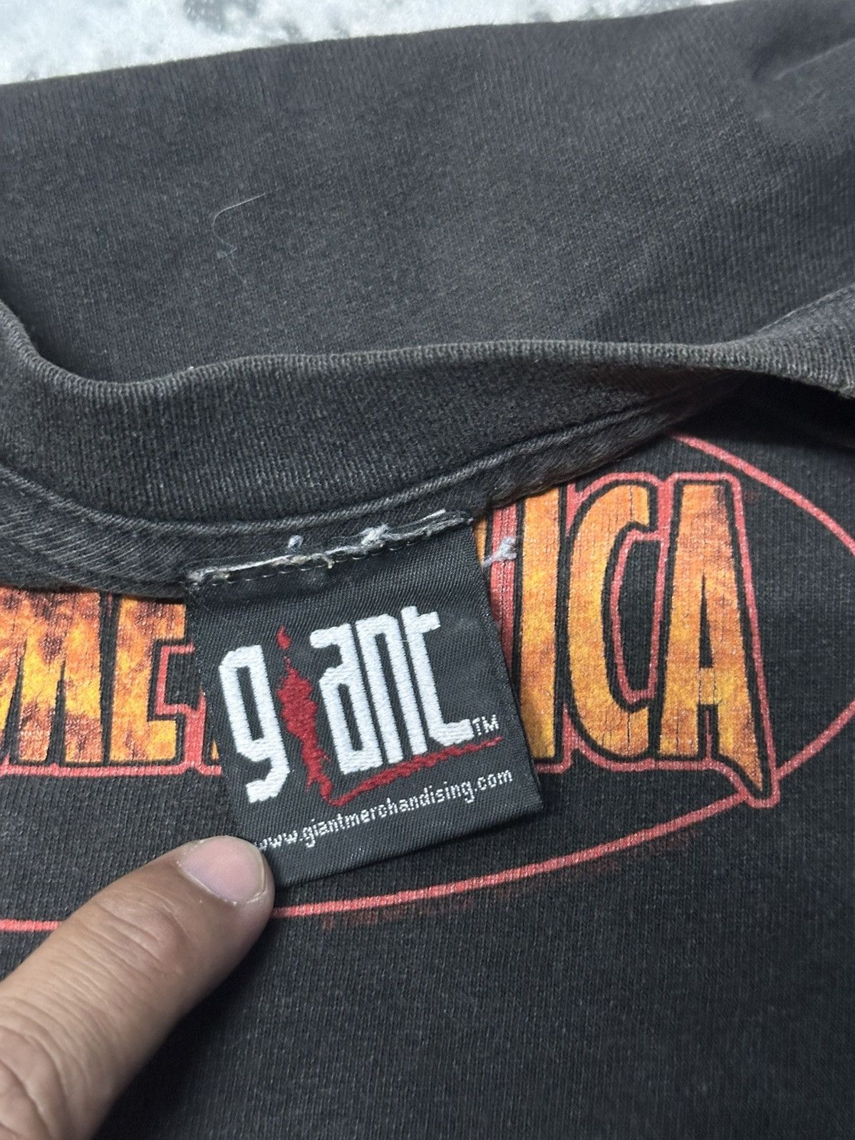 Band Tees × Vintage Vintage 90s Metallica Long Sleeve Shirt by Giant Band Tee Size US M / EU 48-50 / 2 - 5 Thumbnail