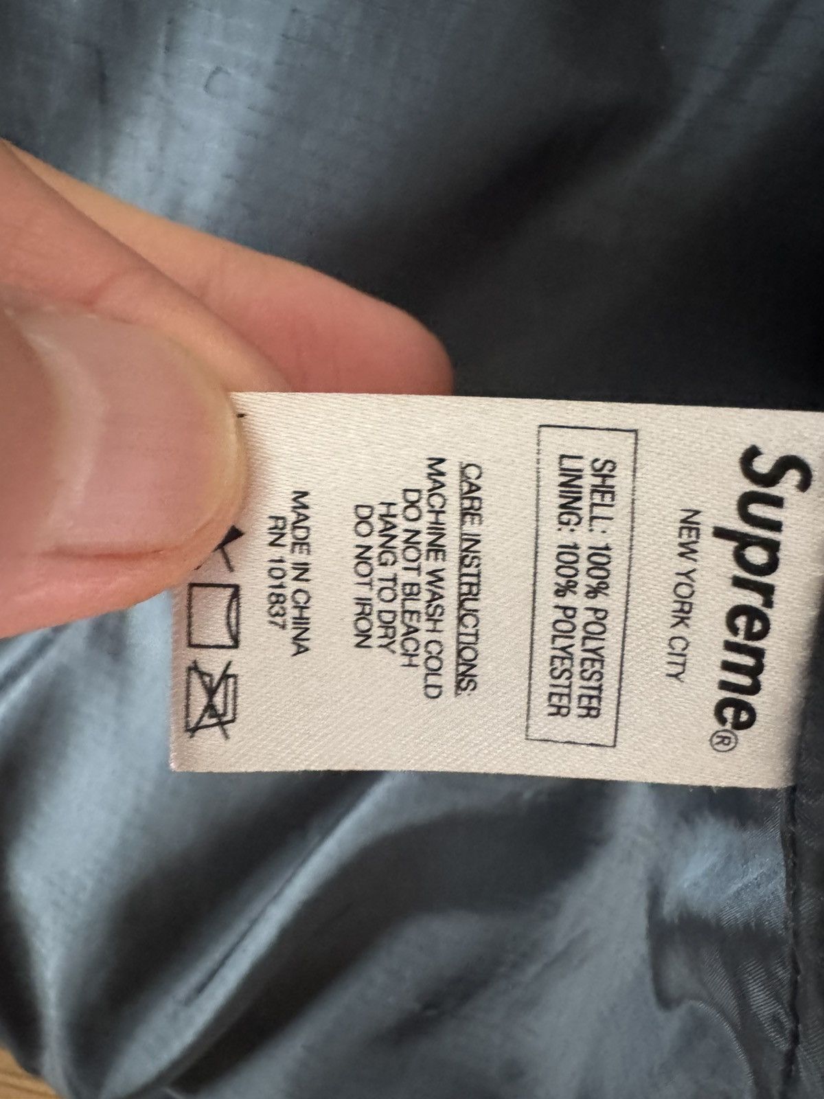 Supreme Lion design (goose down jacket) Size US M / EU 48-50 / 2 - 7 Thumbnail