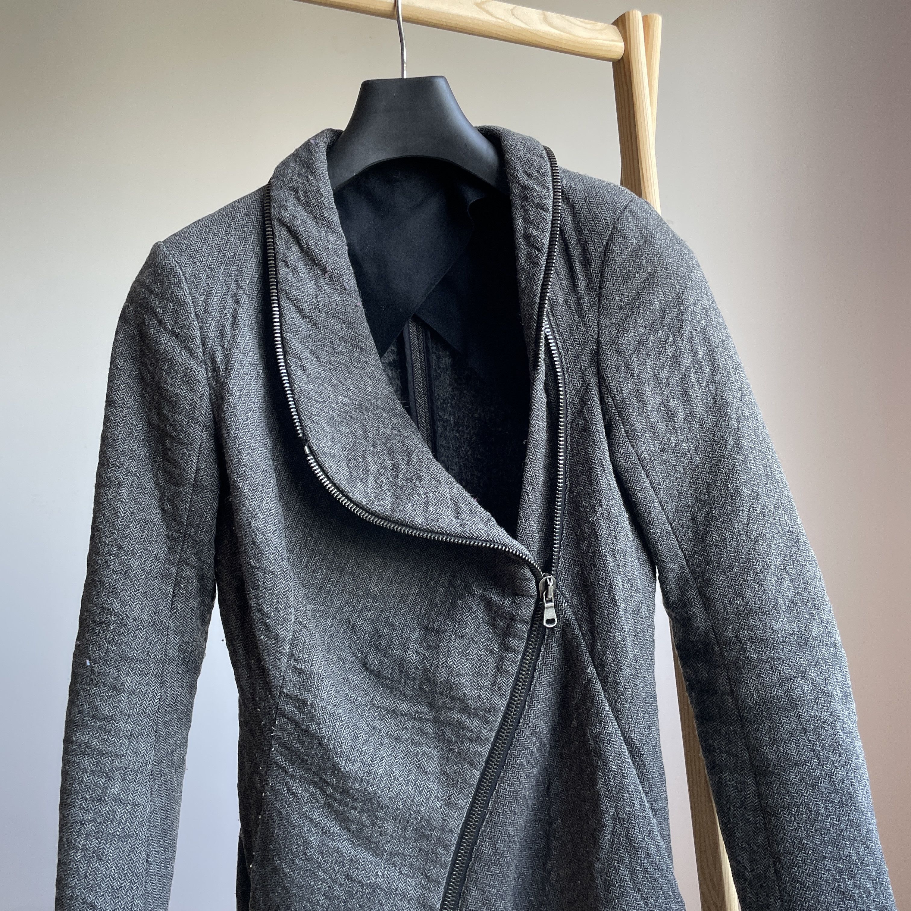 Masnada Masnada Asymmetric Zip Womens Coat Size IT 40/ UK 8/ US 4 Size S / US 4 / IT 40 - 6 Thumbnail