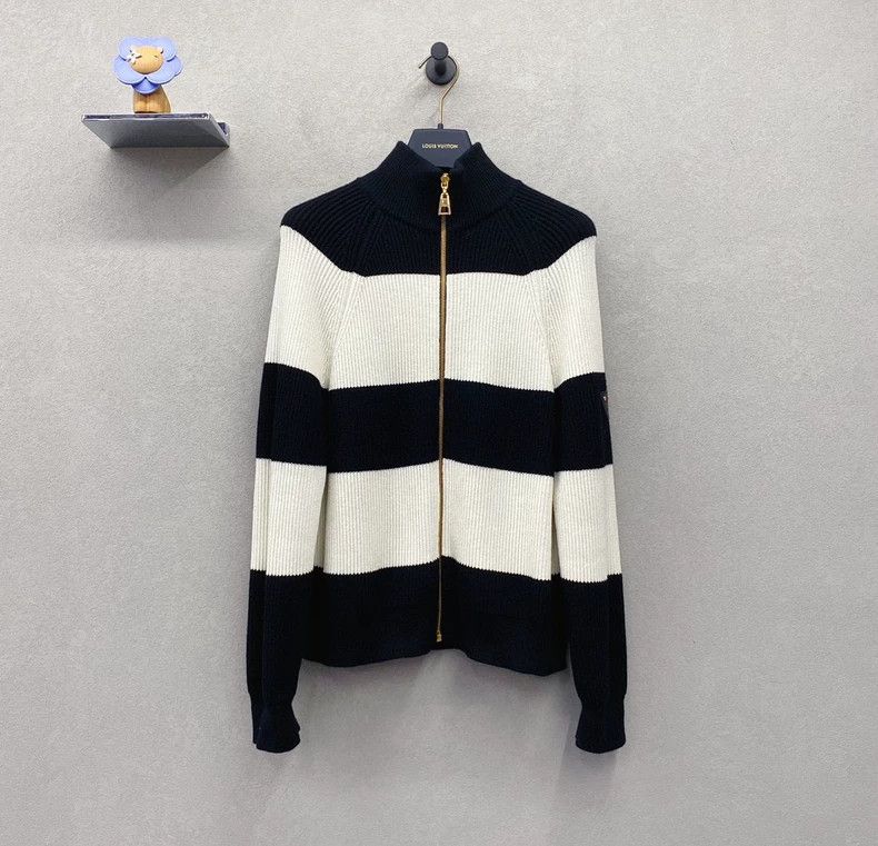 Louis Vuitton Louis Vuitton Black and white striped jacket 2503-Nextarrow Size US XS / EU 42 / 0 - 1 Thumbnail