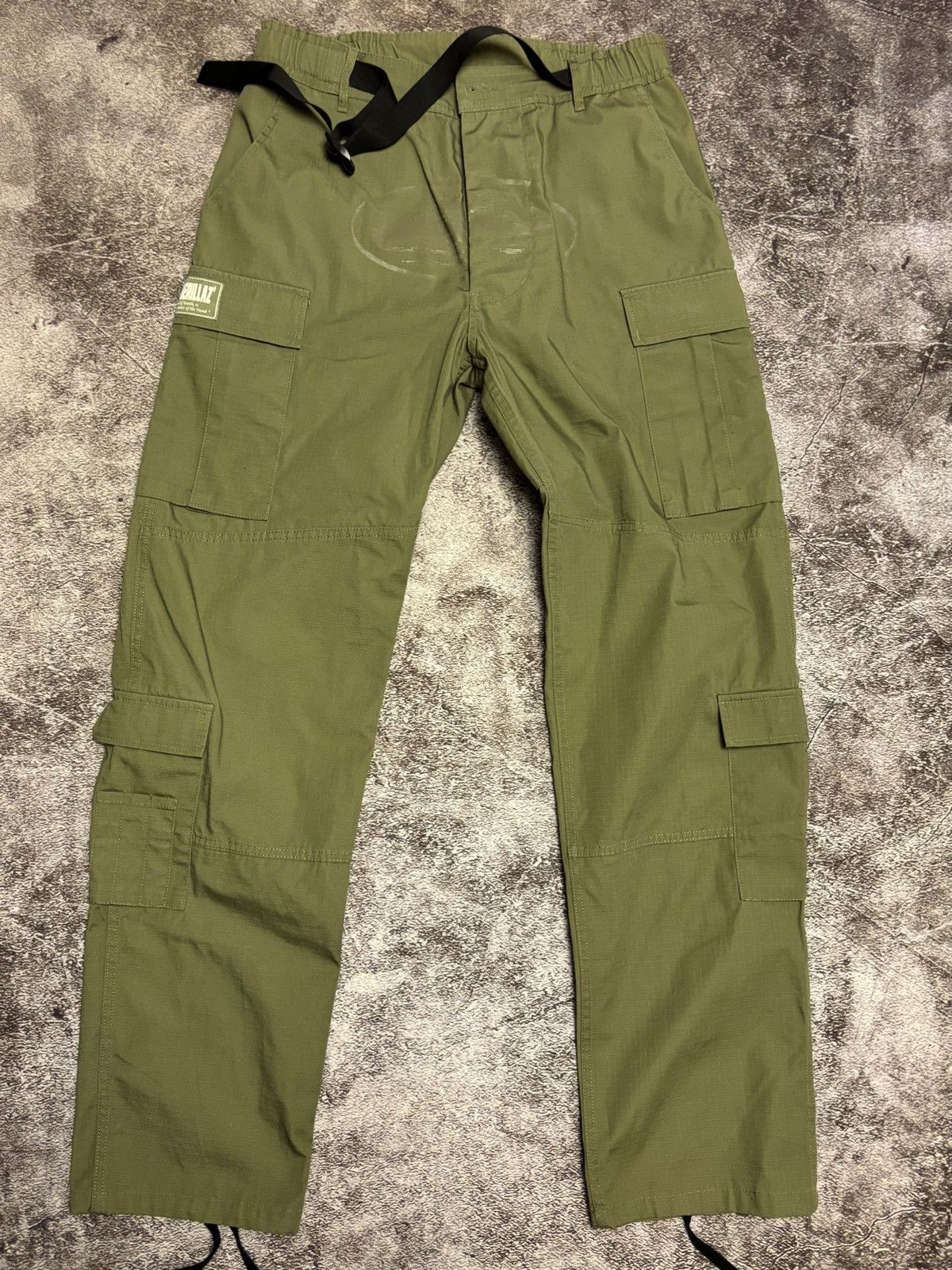 Corteiz CORTEIZ ELITEWORK™ WATERPROOF SHELL PANT [RED] | Grailed