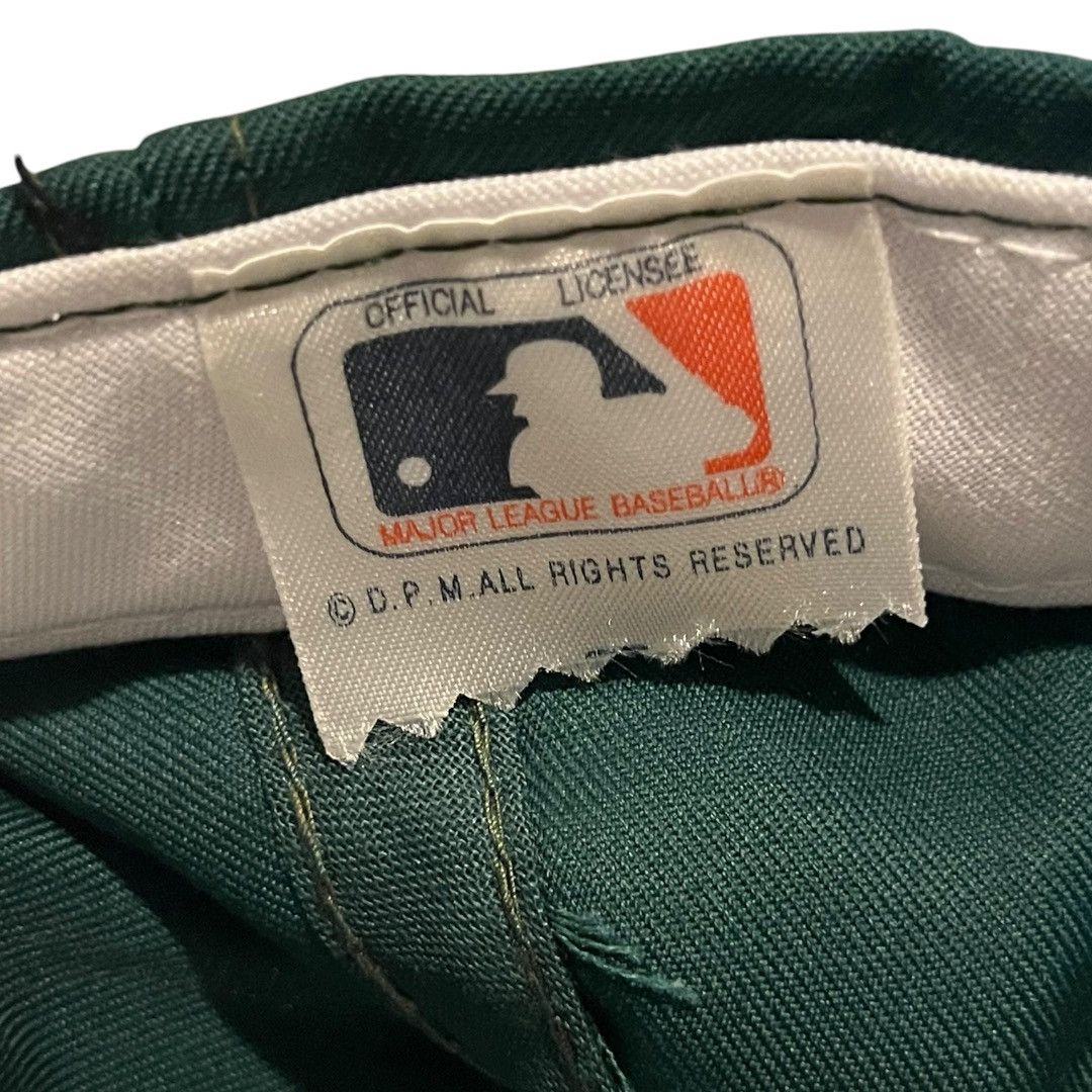MLB VINTAGE Oakland Athletics / A’s Snapback Hat NWT Size ONE SIZE - 4 Thumbnail