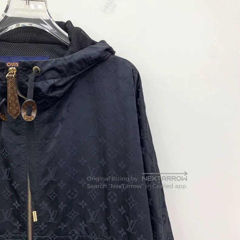 Louis Vuitton Louis Vuitton Black logo full print hooded zippered long s Size XS / US 0-2 / IT 36-38 - 3 Thumbnail