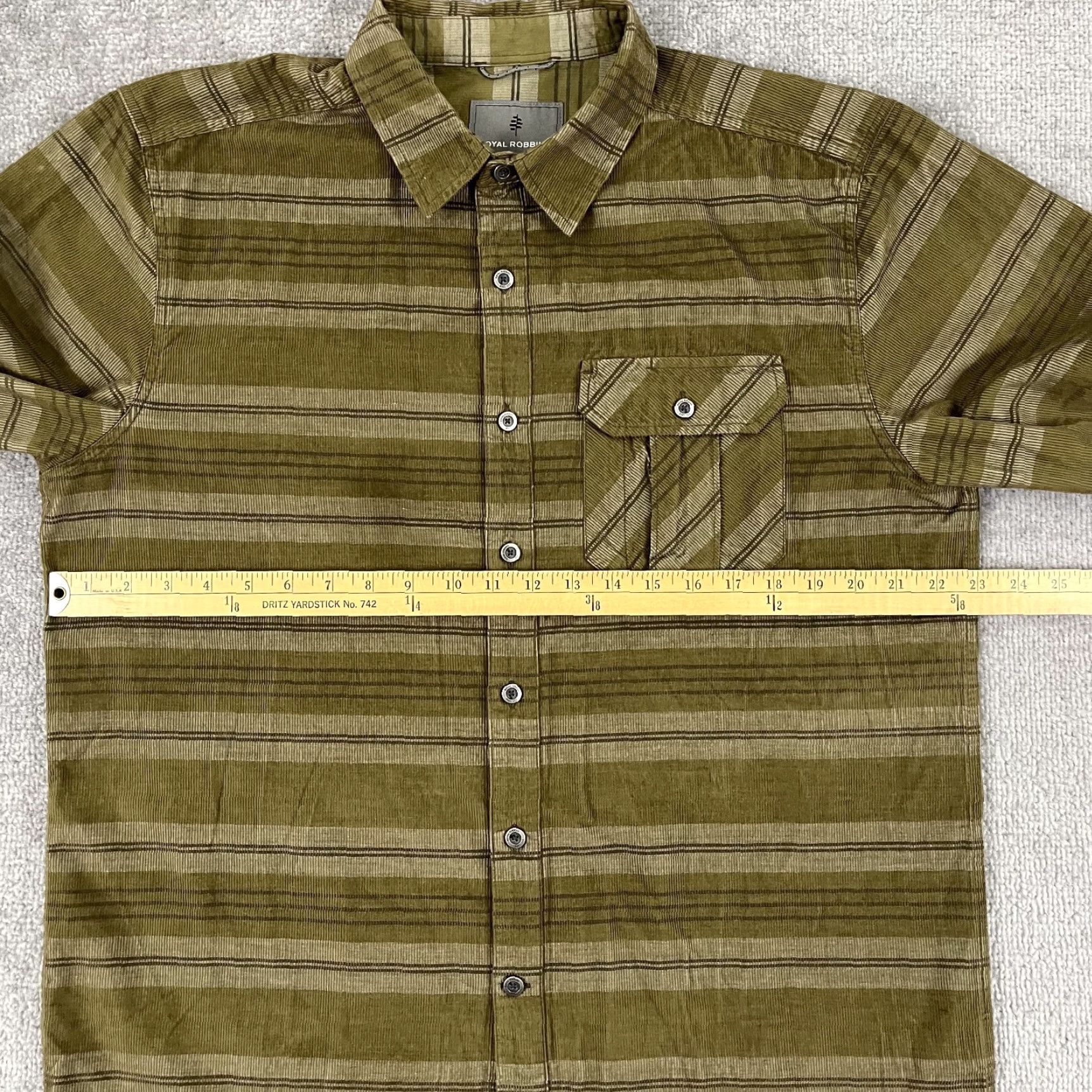 Royal Robbins Royal Robbins Shirt Mens Large Brown Green Striped Corduroy Button Up Hiking Size US L / EU 52-54 / 3 - 5 Thumbnail