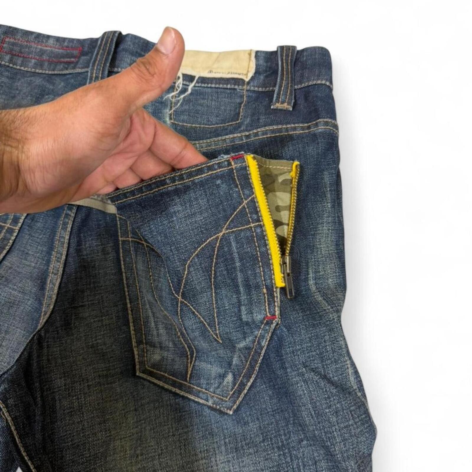 True Religion Y2K vintage TOUGH JEANSMITH➕ army grade unique article Size US 32 / EU 48 - 4 Thumbnail