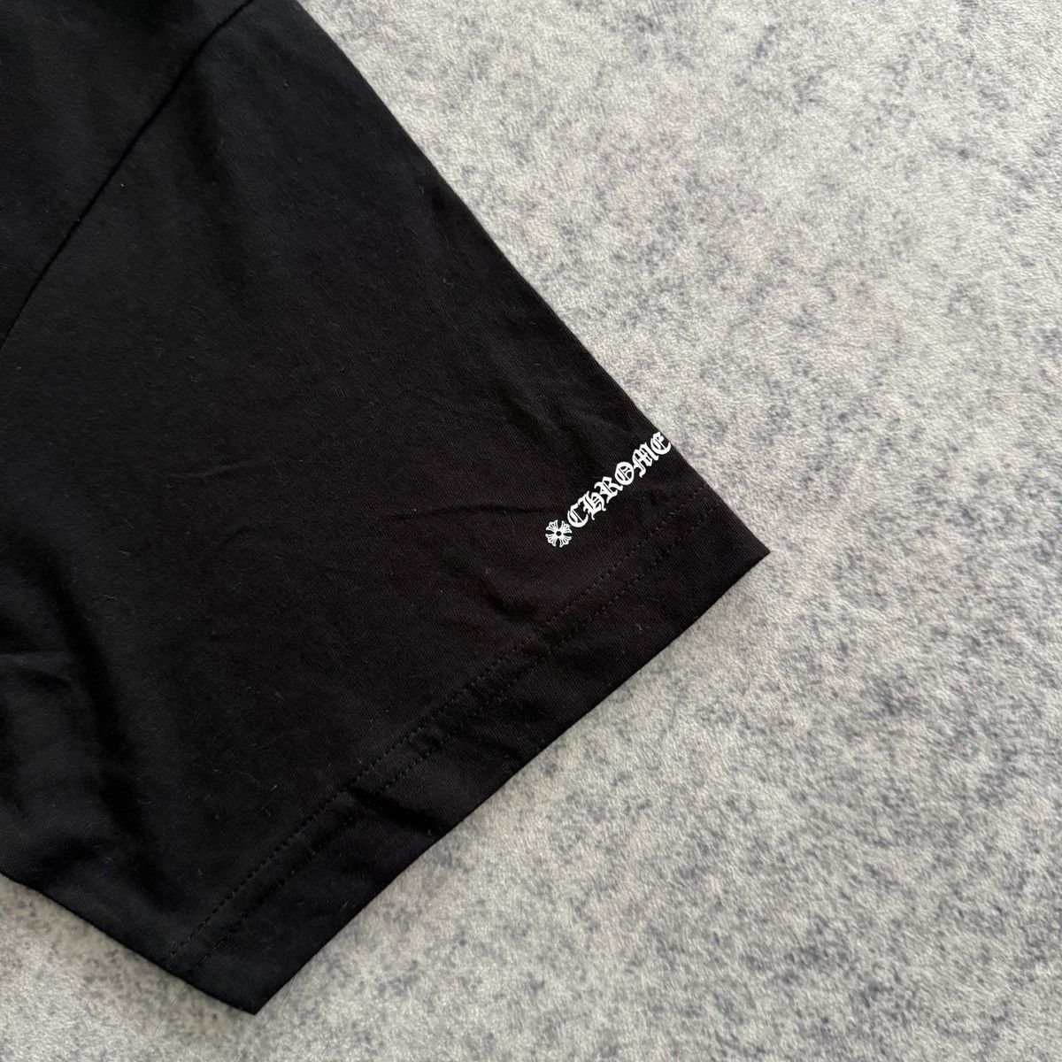 Chrome Hearts Chrome hearts scroll logo t-shirt black Size US L / EU 52-54 / 3 - 6 Thumbnail