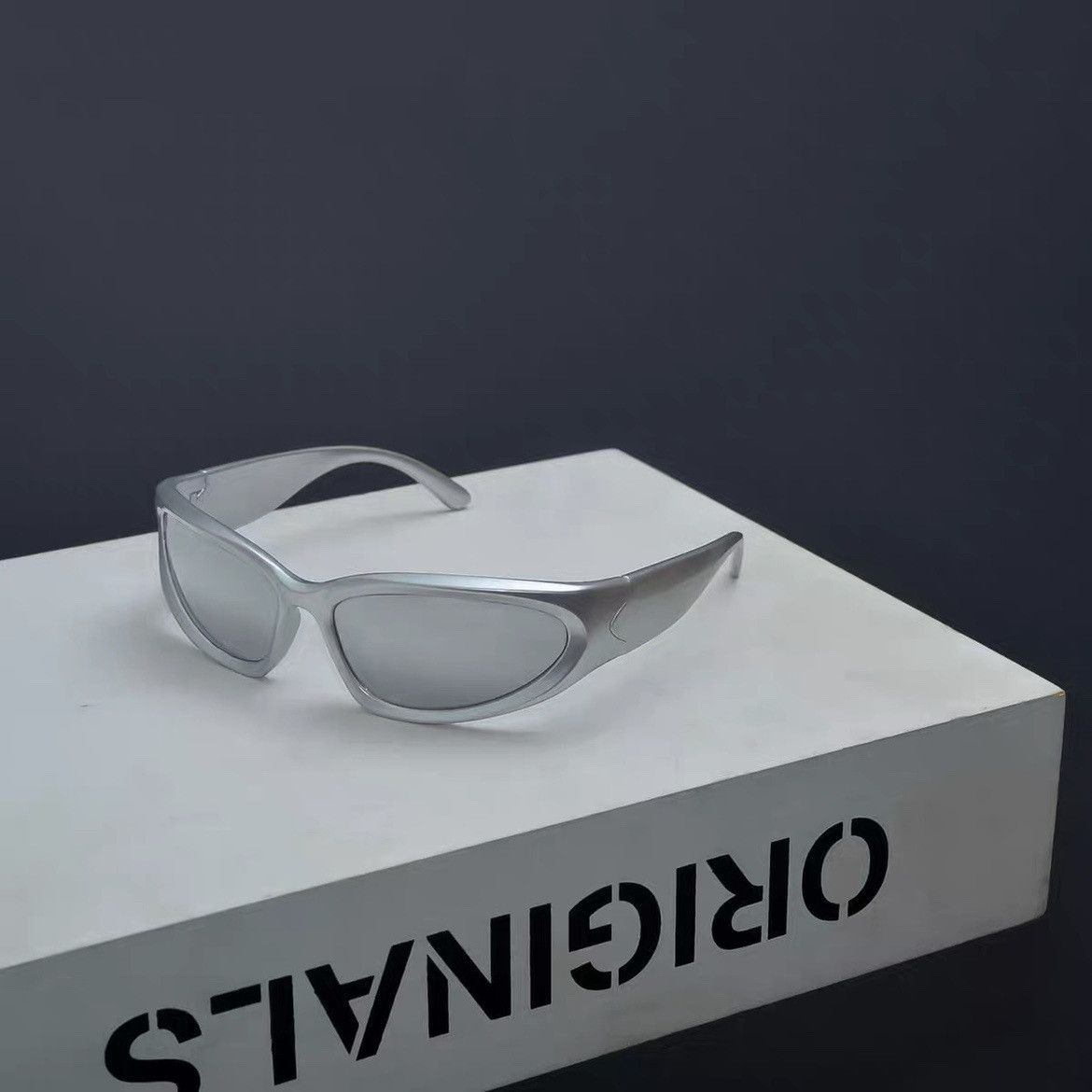 Electric Visual New Trend Street ins style custom avant-garde sunglasses Size ONE SIZE - 1 Thumbnail