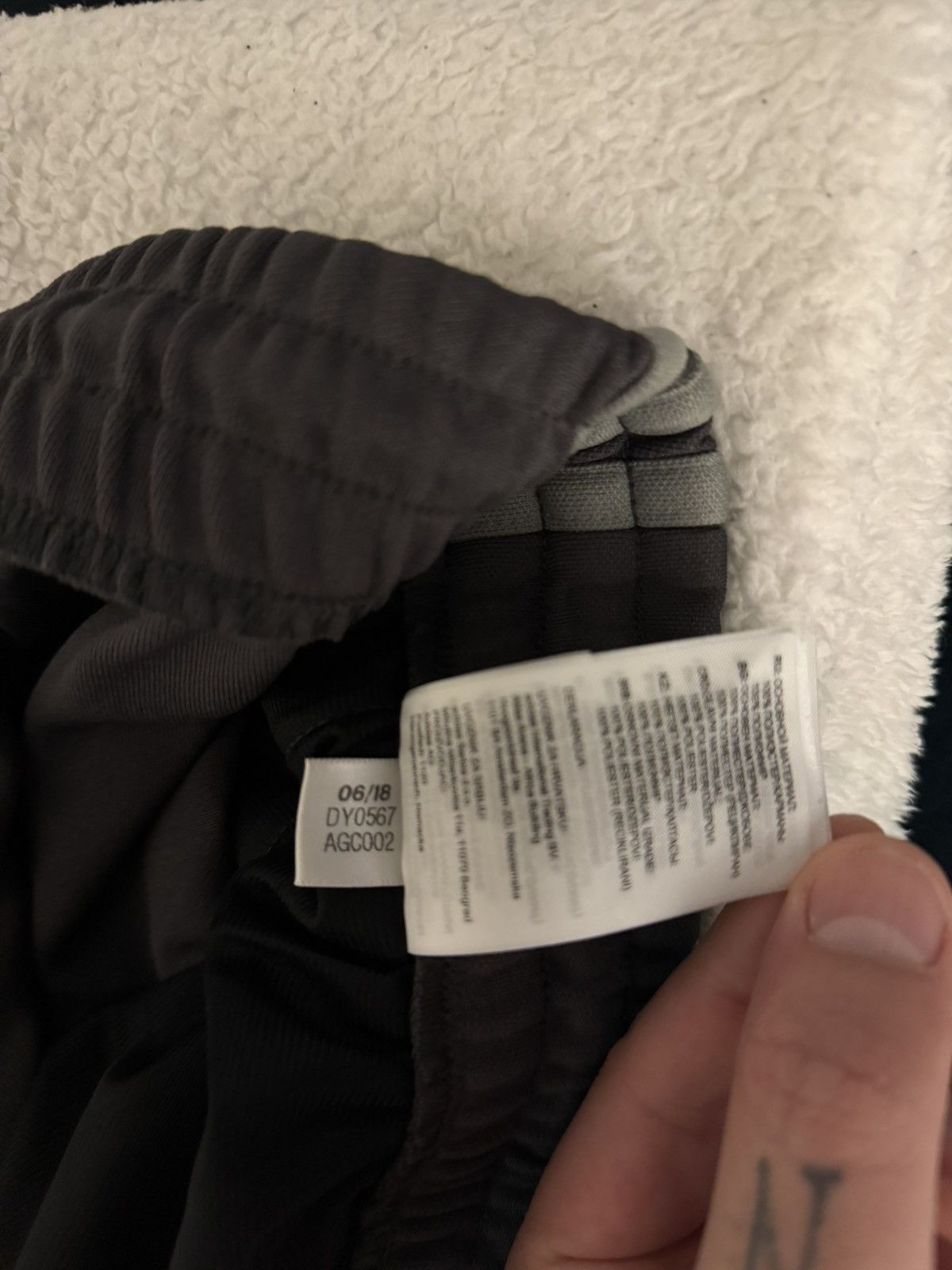 Adidas × Kanye West Adidas Kanye West Calabasas Trackpants / L Size US 32 / EU 48 - 3 Thumbnail
