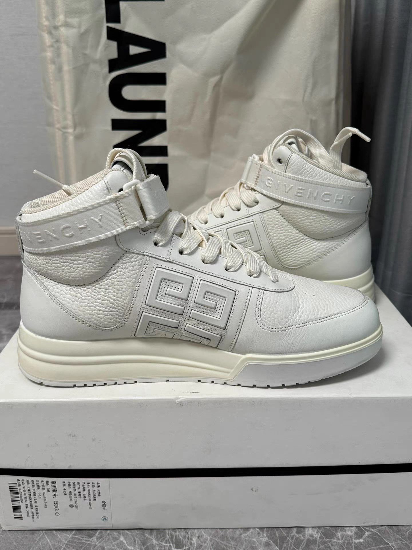 Givenchy Givenchy 4G Logo High-Top Sneakers K6 Size US 9 / EU 42 - 7 Thumbnail