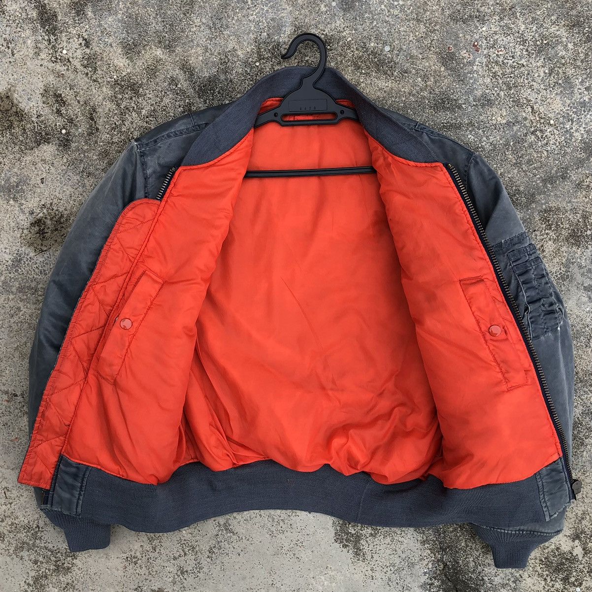 Vintage Vintage Air Force Sun Faded Intermedjate Ma-1 Bomber Jacket Size US M / EU 48-50 / 2 - 11 Thumbnail