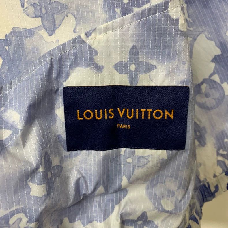Louis Vuitton Louis Vuitton Blue ink full print assault jacket Size US S / EU 44-46 / 1 - 3 Thumbnail