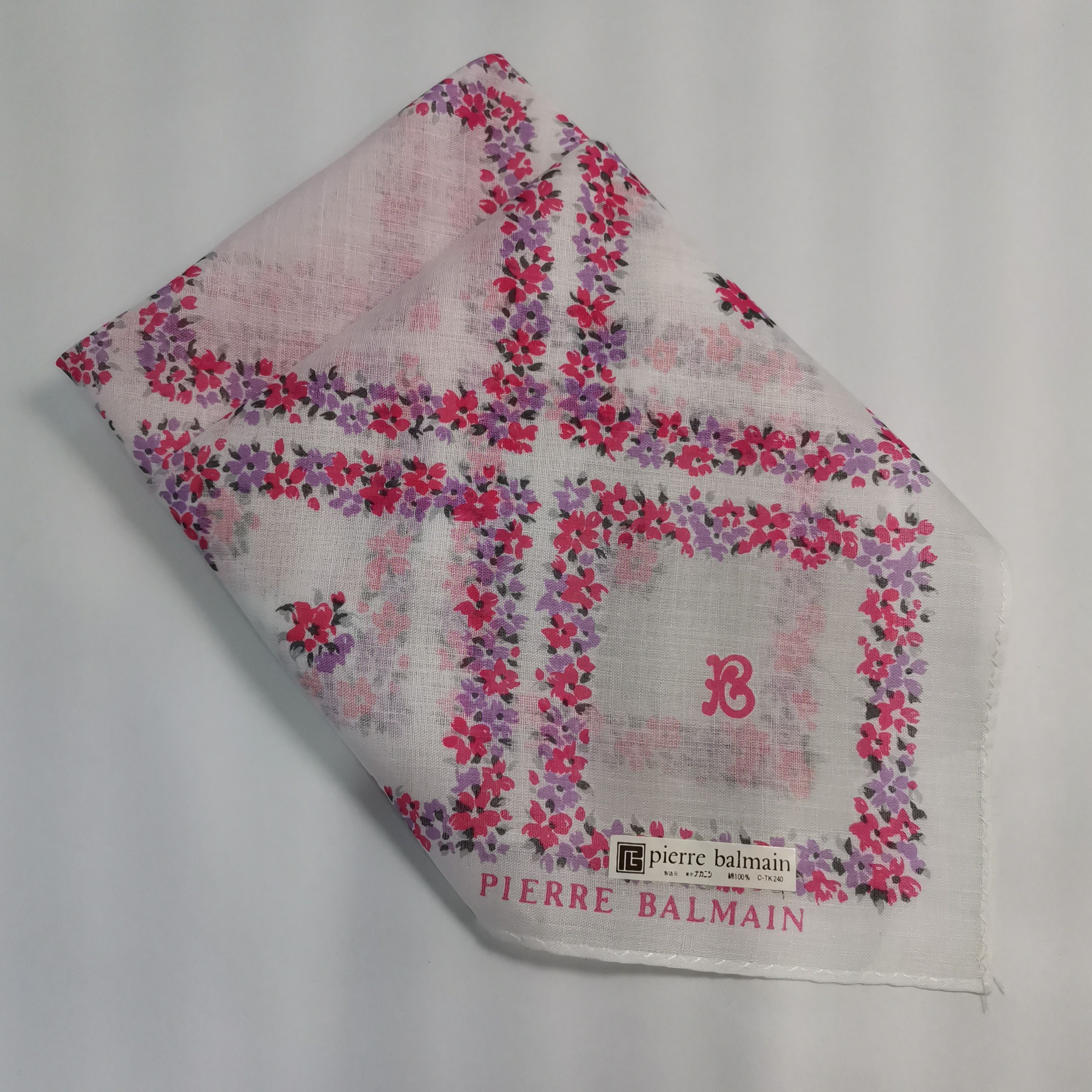 Pierre Balmain PIERRE BALMAIN HANDKERCHIEF/ BANDANA/ SCARF Size ONE SIZE - 1 Thumbnail