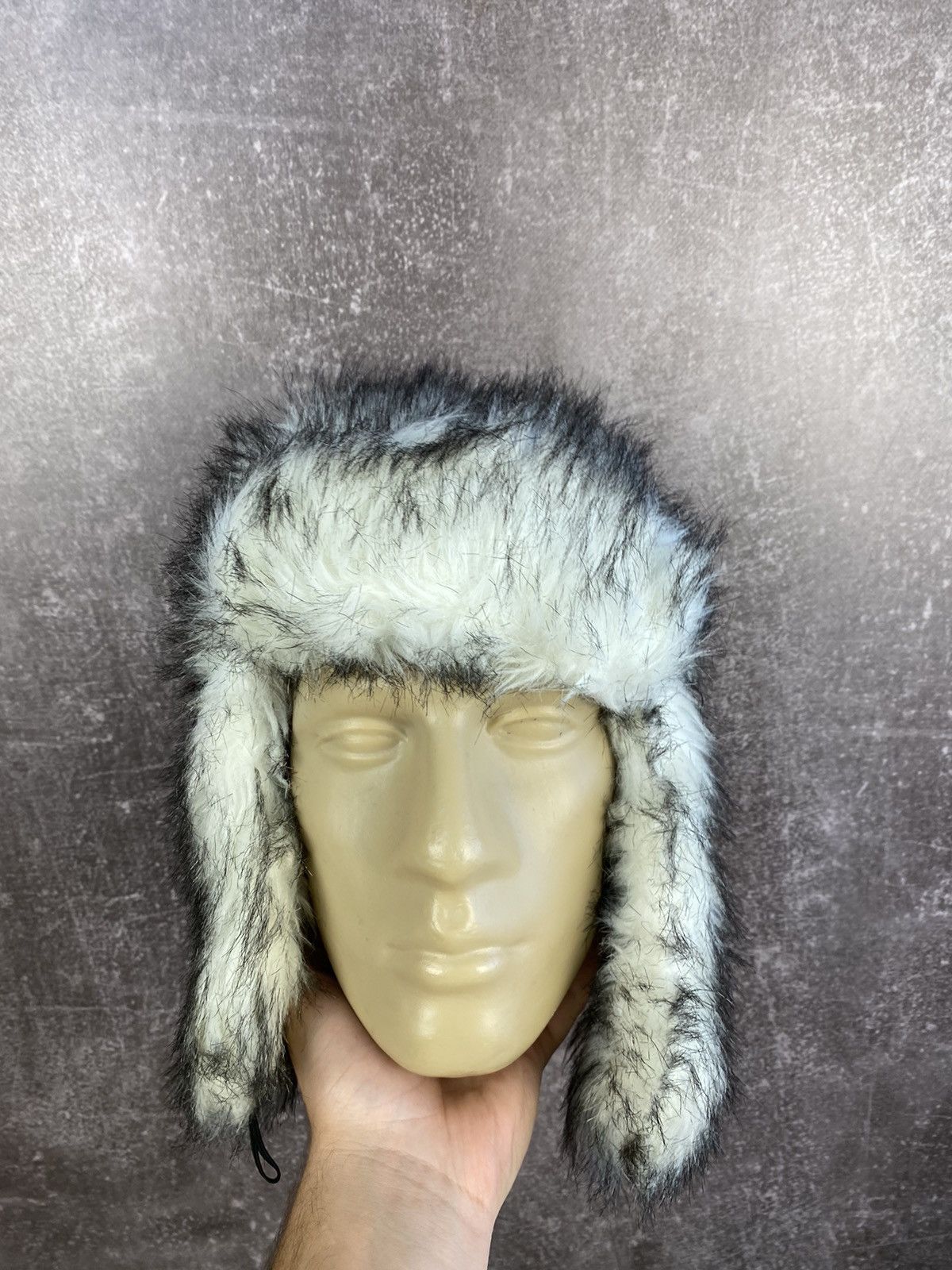 Vintage Vintage Fur Ushanka Beanie Mohair Trapper Hat VTg Size ONE SIZE - 1 Thumbnail