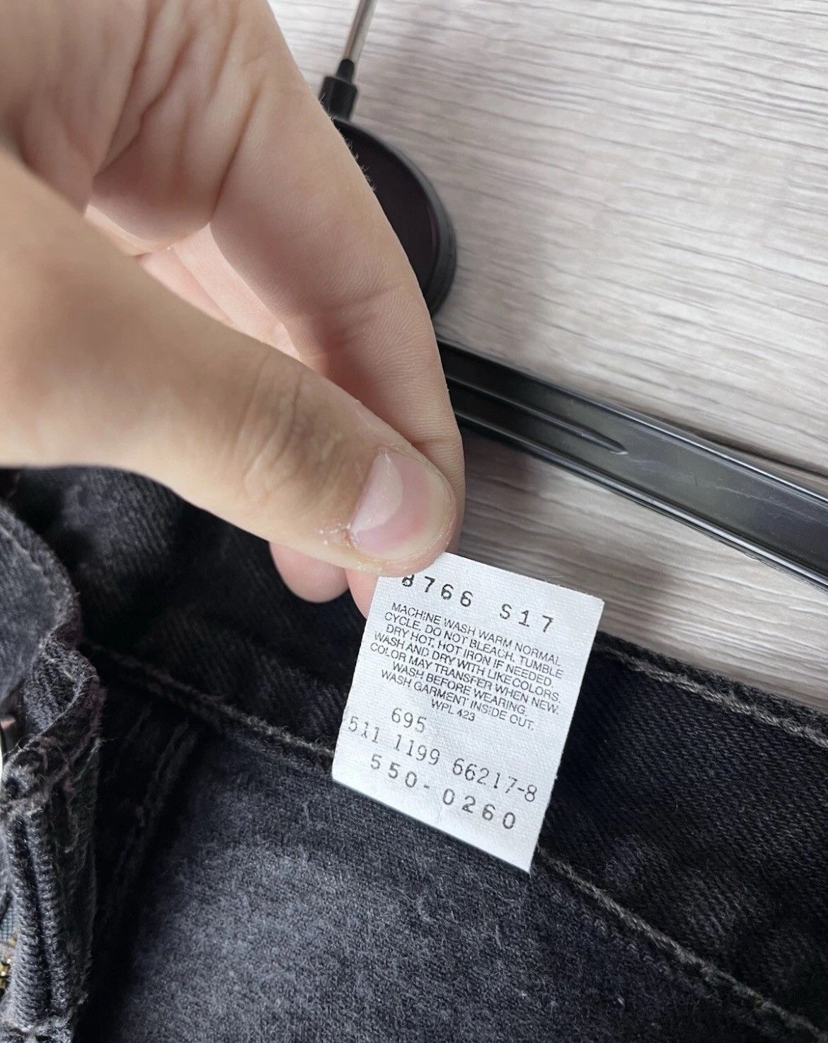 Levi's Avant garde jeans Levi’s 550 relaxed Fit Mede in USA 🇺🇸 Size US 31 - 7 Thumbnail