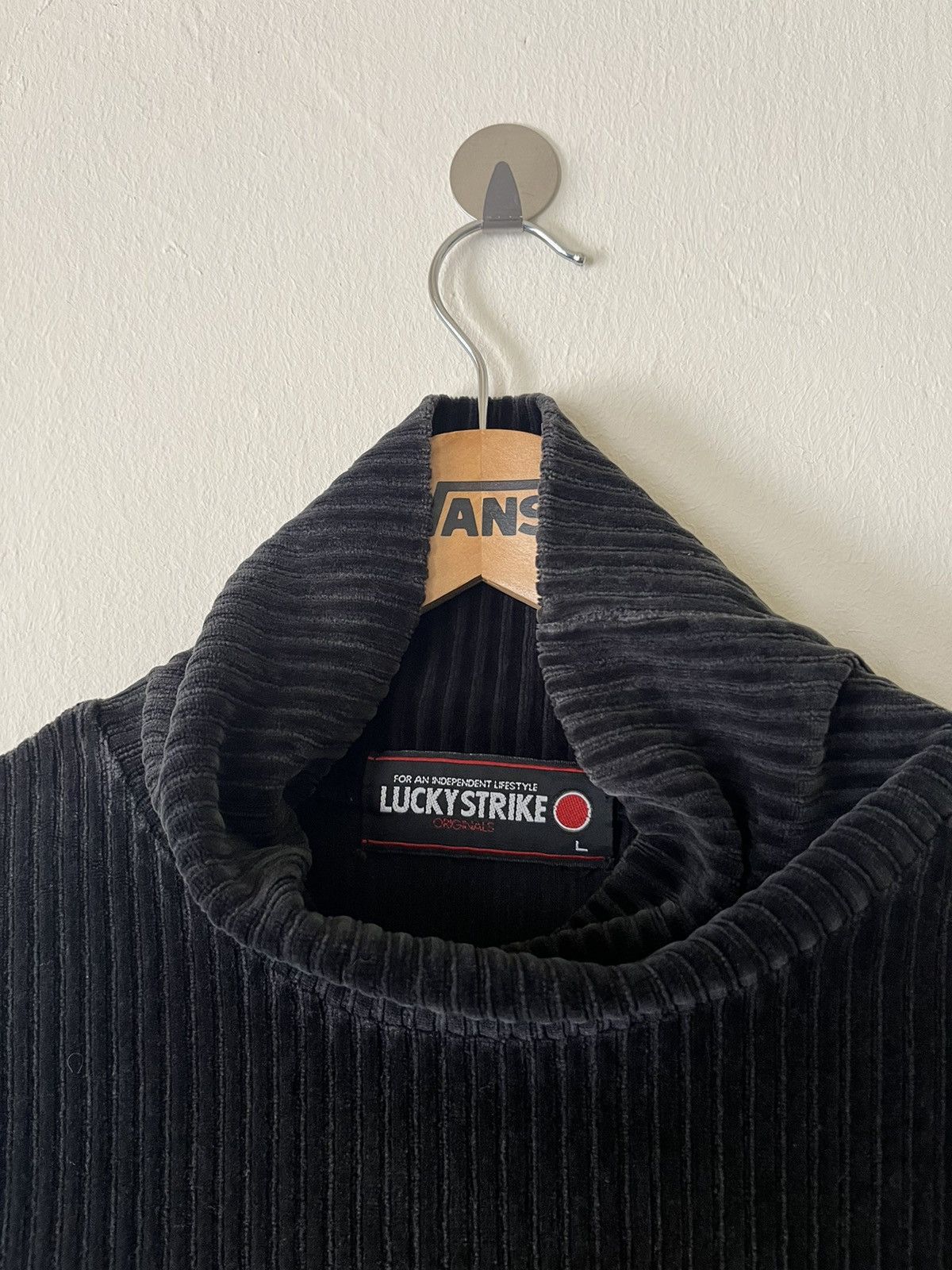 Japanese Brand Lucky Strike Corduroy Turtle Neck Size US L / EU 52-54 / 3 - 3 Thumbnail