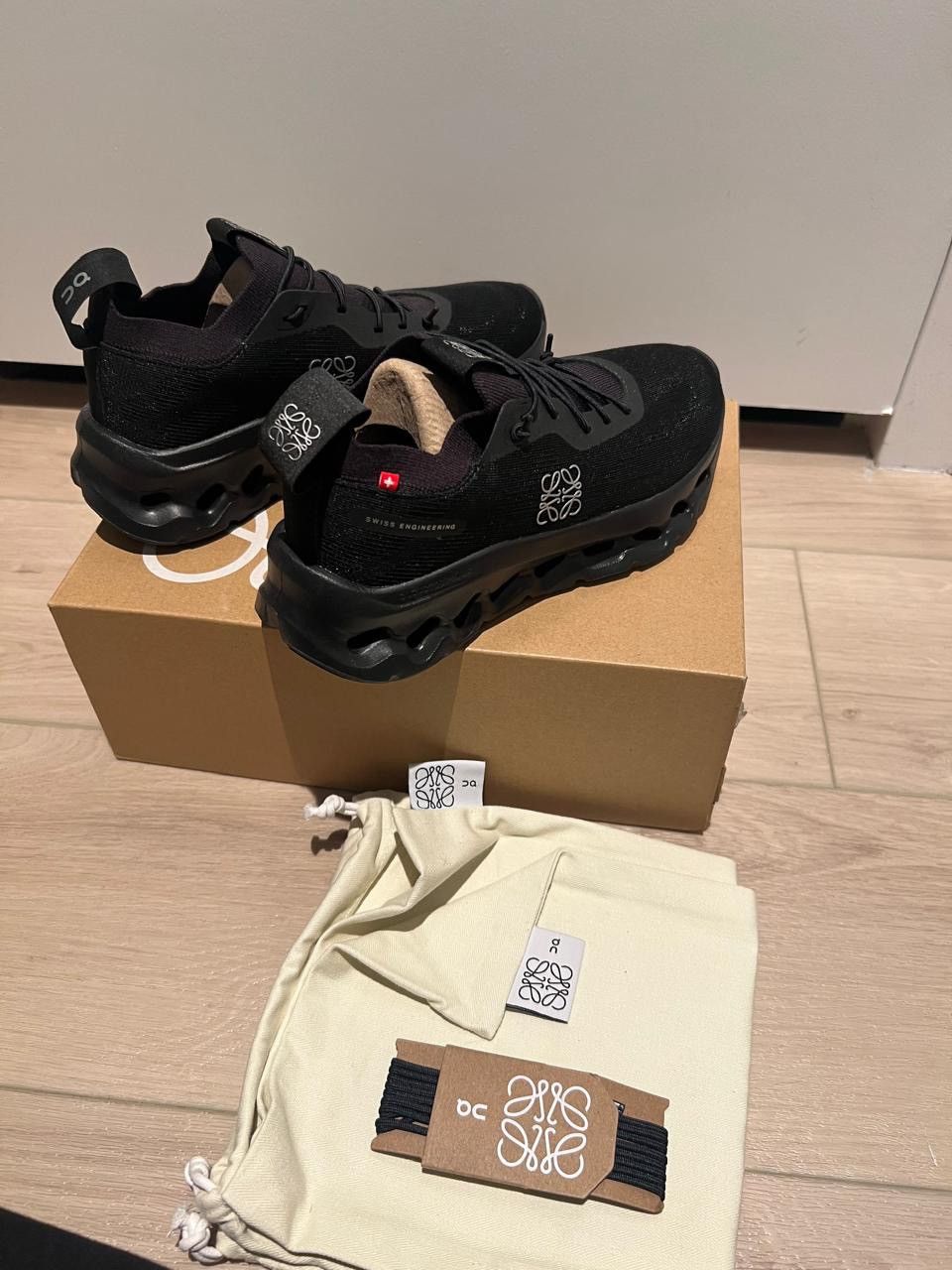Loewe × On On x Loewe runners Size US 5 / IT 35 - 1 Thumbnail