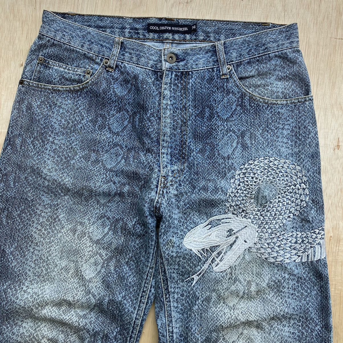 Japanese Brand COOL DRIVE STRIKER CAMO SNAKE EMBROIDERED DENIM Size US 34 / EU 50 - 8 Thumbnail