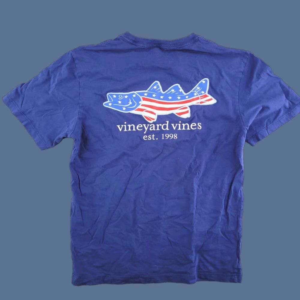 Vineyard Vines Vineyard Vines Shirt Mens XS Blue Short Sleeve USA July 4 Fishing Crew Neck T-Shirt Short Sleeve Solid Vintage: No (But avoid extra words). Size US XS / EU 42 / 0 - 1 Thumbnail