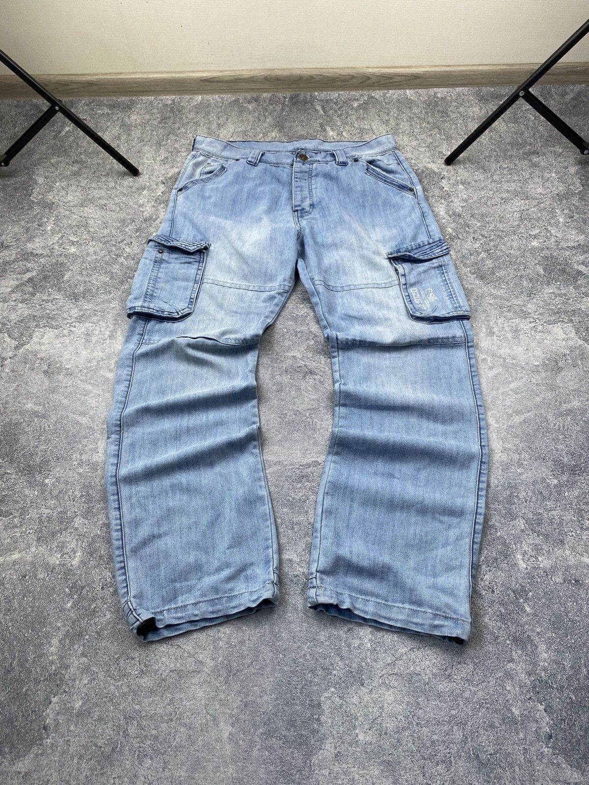 Japanese Brand × Vintage Cargo Jeans Dirty Pants crash denim thrashed y2k distressed Size US 34 / EU 50 - 2 Thumbnail