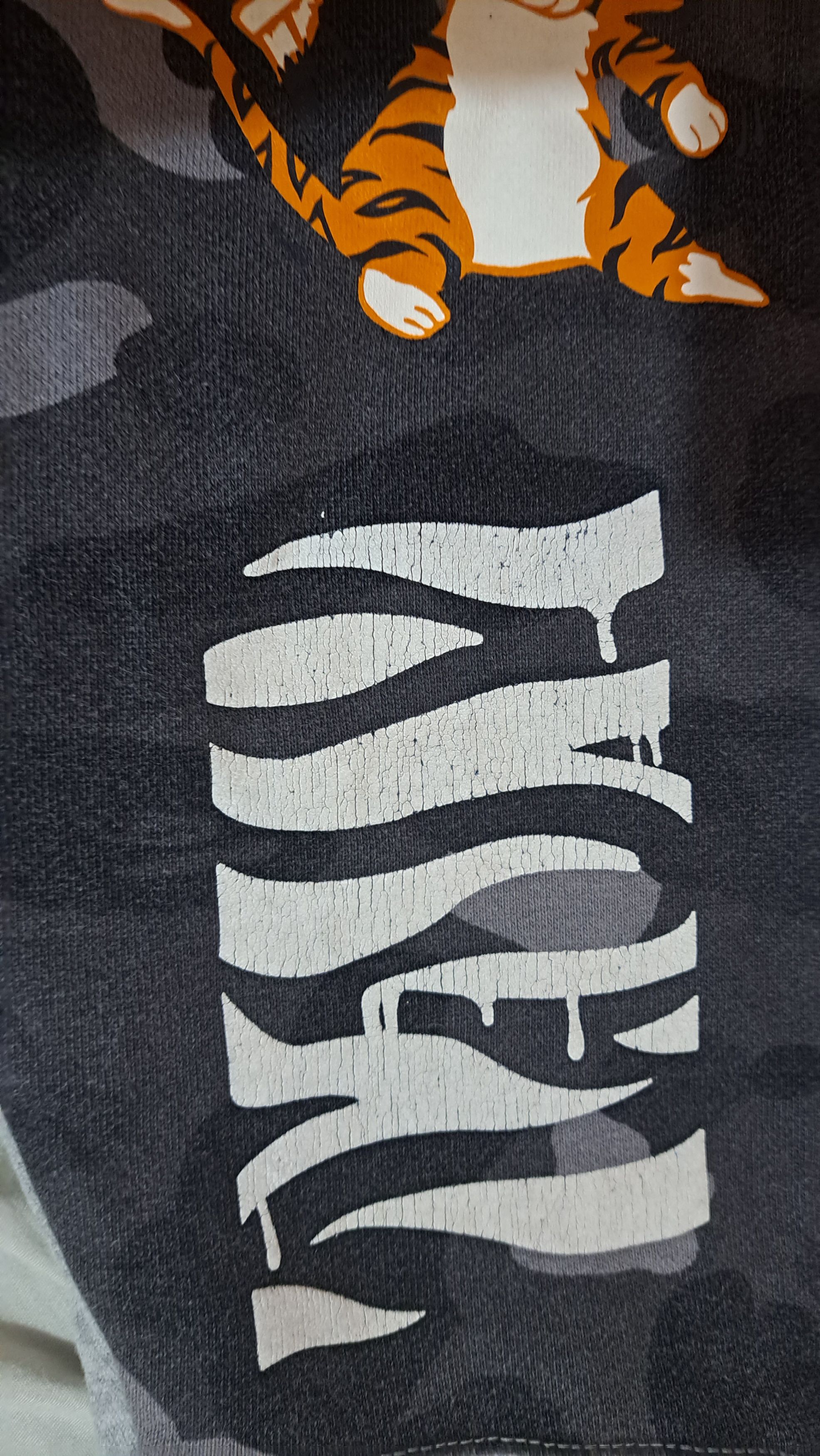 Bape Bape Tiger Shark Hoodie Size S / US 4 / IT 40 - 6 Thumbnail