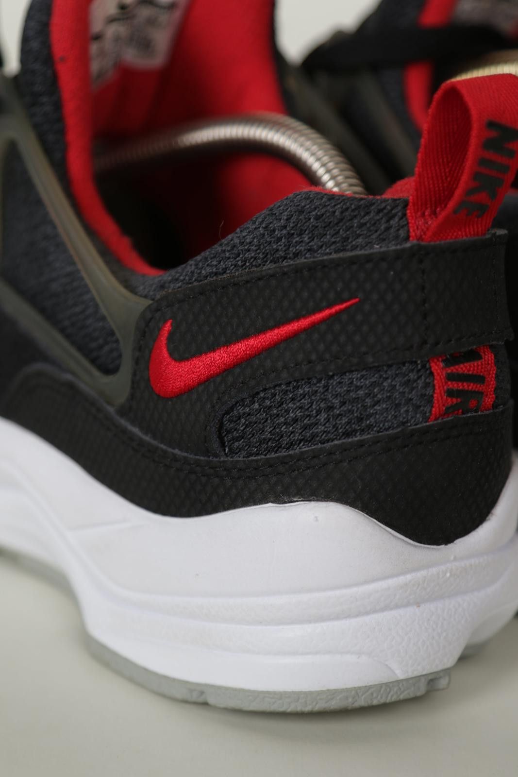 Nike 2015' Nike Huarache Light Low-Top Sneakers Size US 9.5 / EU 42-43 - 8 Thumbnail