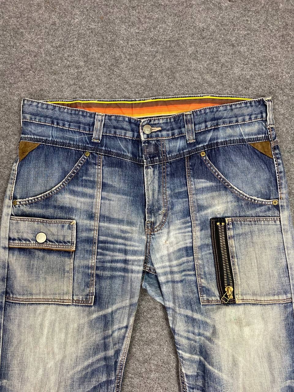Edwin vintage edwin blue trip distressed denim nice design Size US 43 - 10 Thumbnail