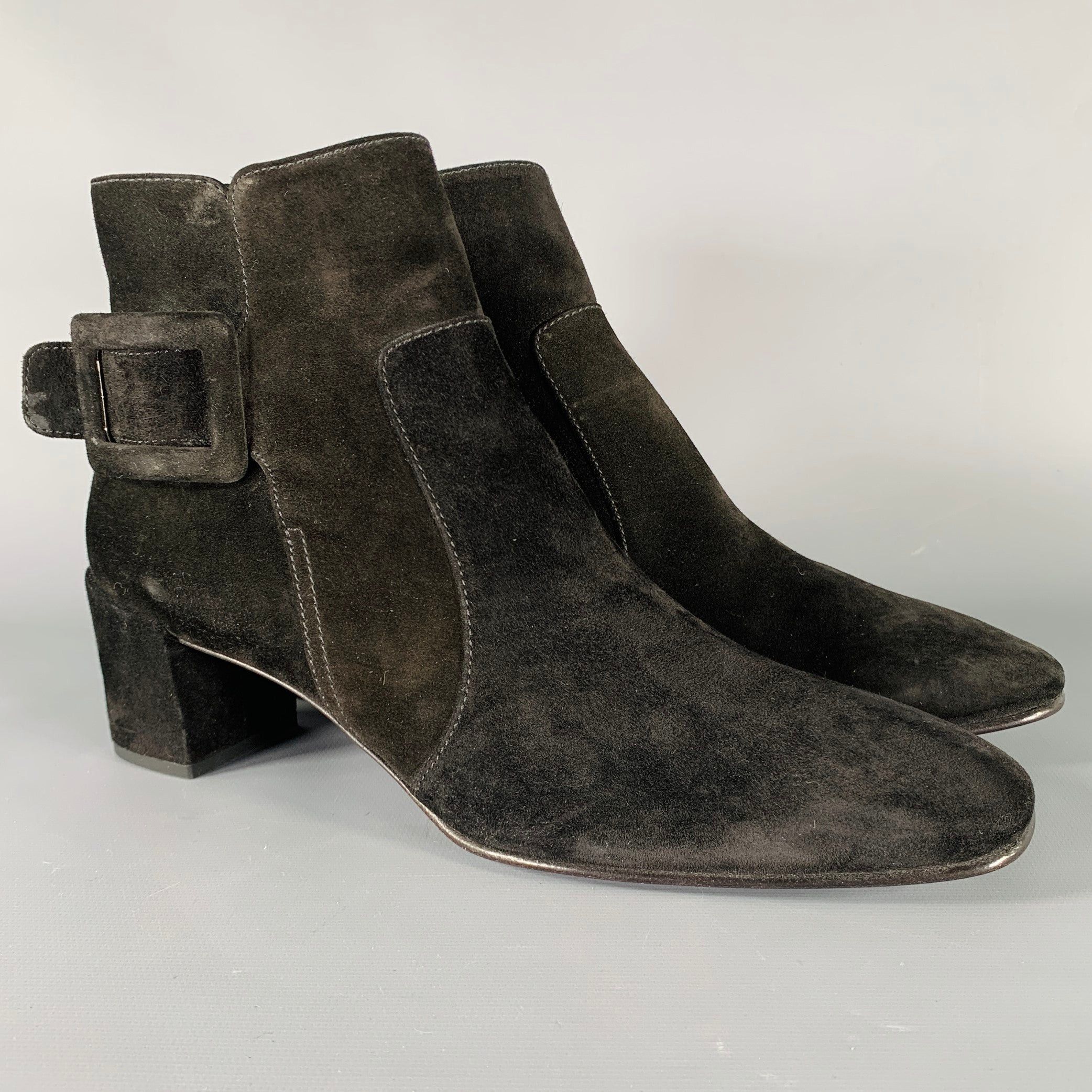 image of Roger Vivier Black Suede Chunky Heel Shoes Boots, Women's (Size 9)