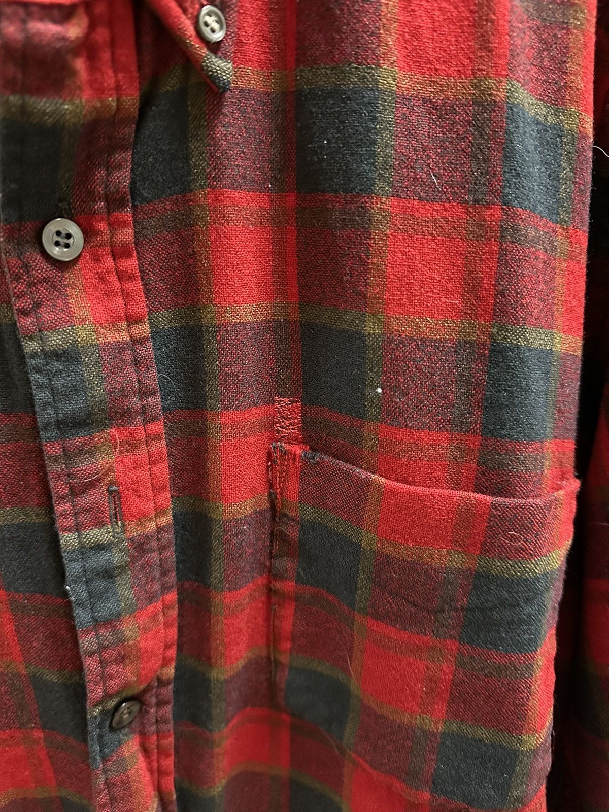 Vintage Vintage 1970s Red Plaid Flannel Large Size US L / EU 52-54 / 3 - 4 Thumbnail