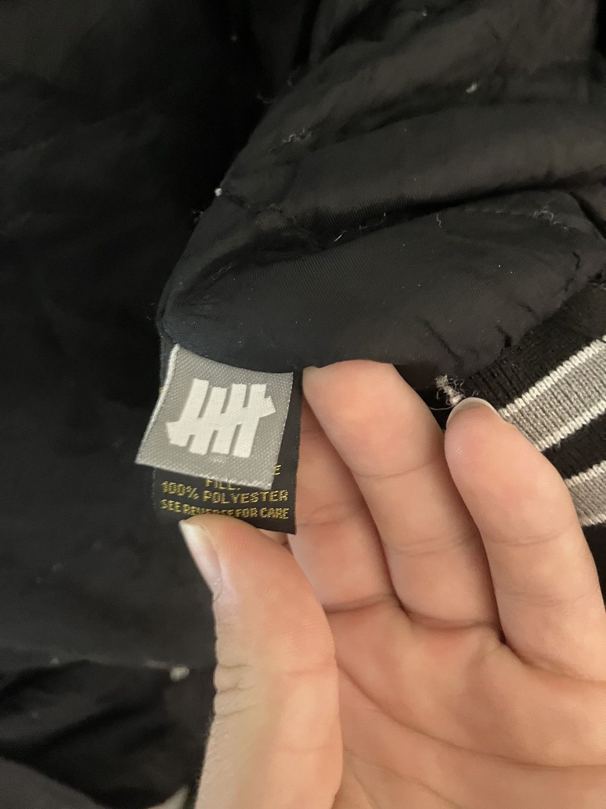 Undefeated Undefeated UND stadium black Size US M / EU 48-50 / 2 - 7 Thumbnail