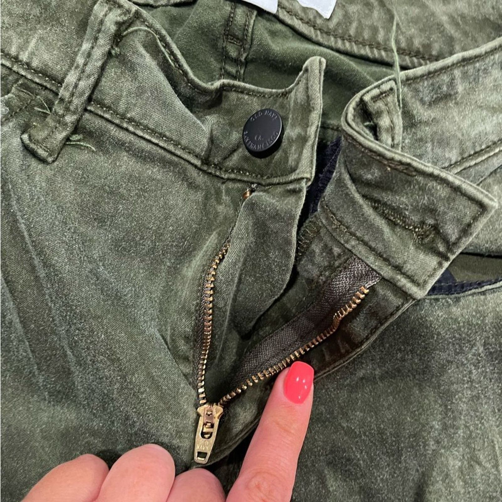 Old Navy Old Navy Womens Rockstar Super Skinny Jeans Mid-Rise Denim Size 27" / US 4 / IT 40 - 8 Thumbnail