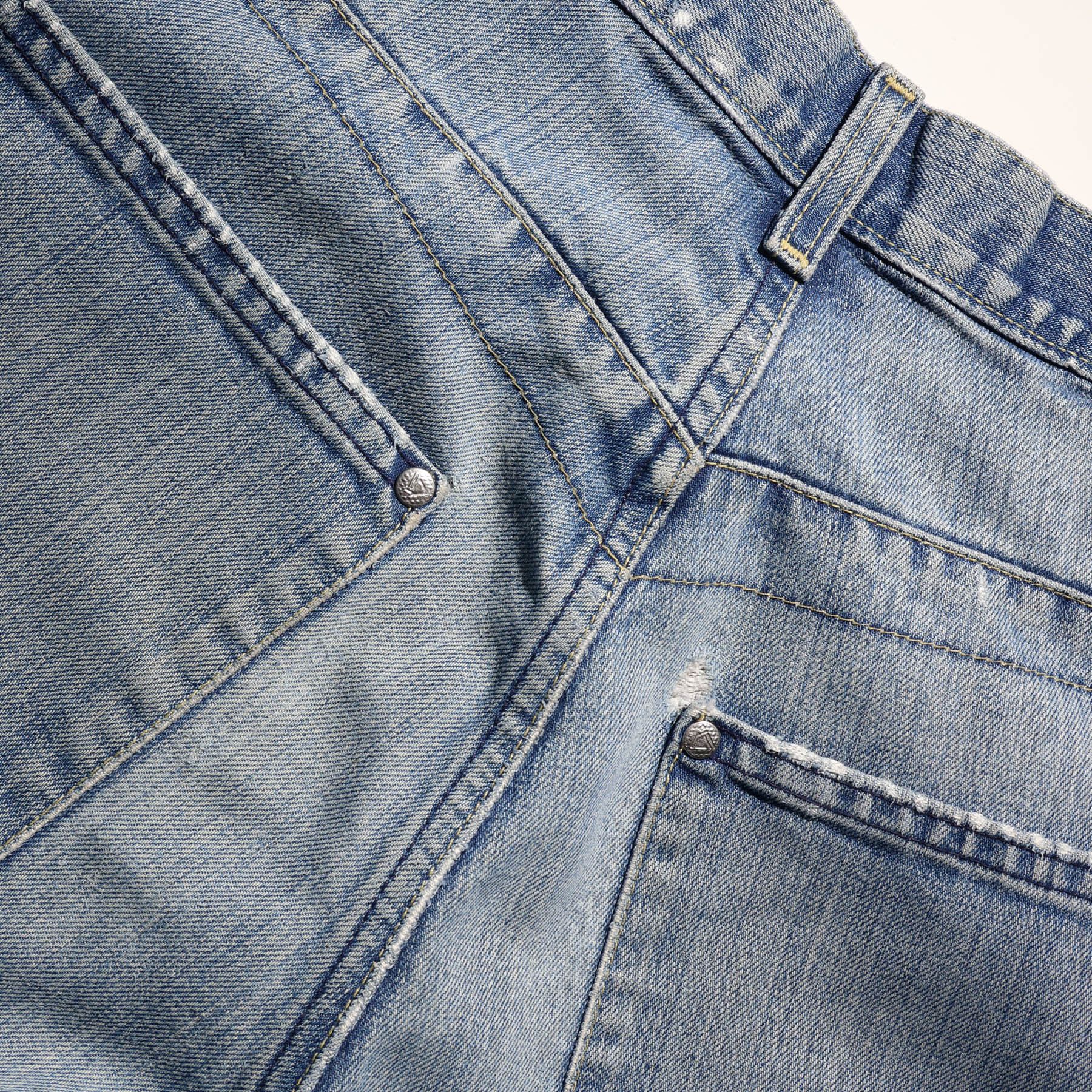 Levi's Vintage Clothing Vintage Y2K Levi's SilverTab Distressed Denim Jorts Shorts Size US 30 / EU 46 - 7 Thumbnail