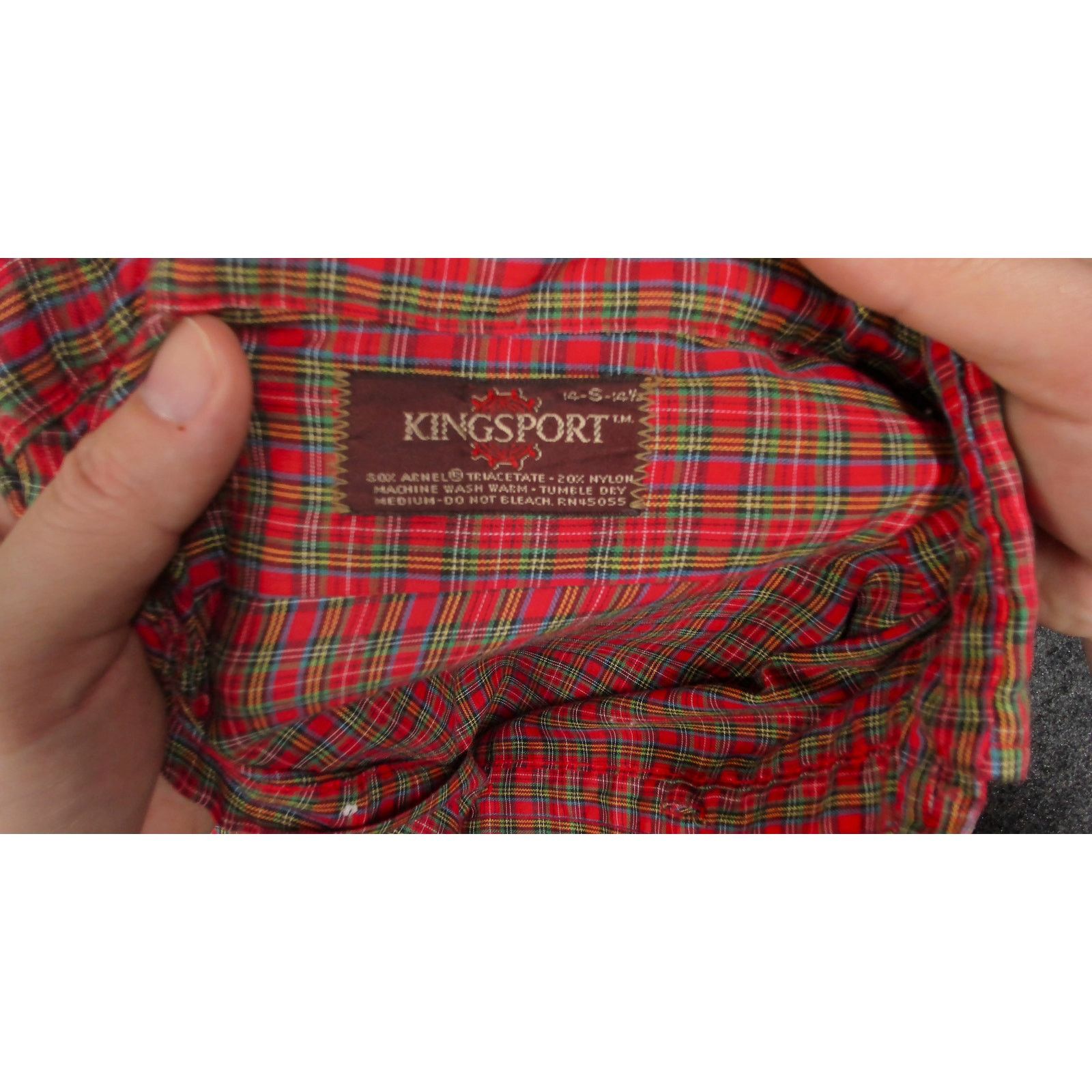 Vintage Vintage 1970s Kingsport Arnel Triacetate Plaid Shirt Size US S / EU 44-46 / 1 - 6 Thumbnail