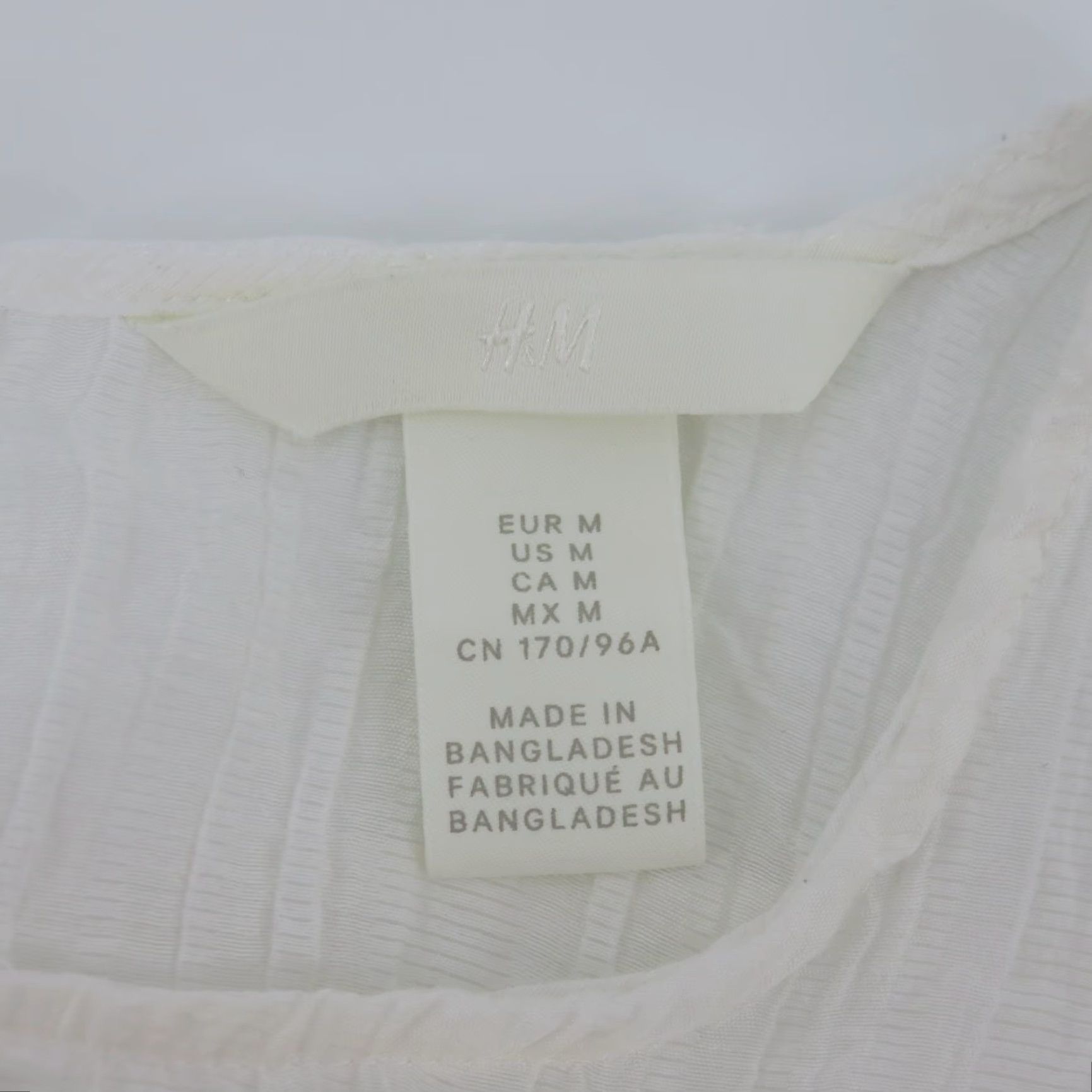 H&M H&M Blouse Shirt Shirt Women M White Solid Sheer Crinkle Half Sleeve Top Blouse Shirt Blouse Womens M White Solid Sheer Crinkle Half Sleeve Top H&M Size M / US 6-8 / IT 42-44 - 7 Thumbnail