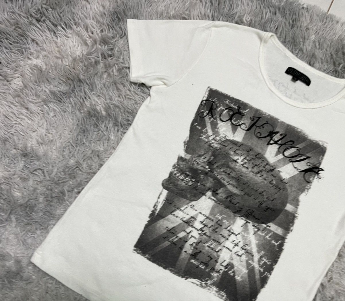 In The Attic × Japanese Brand 2000s IN THE ATTICS ROCKAHOLIC GOTHIC TSHIRT Size US L / EU 52-54 / 3 - 5 Thumbnail