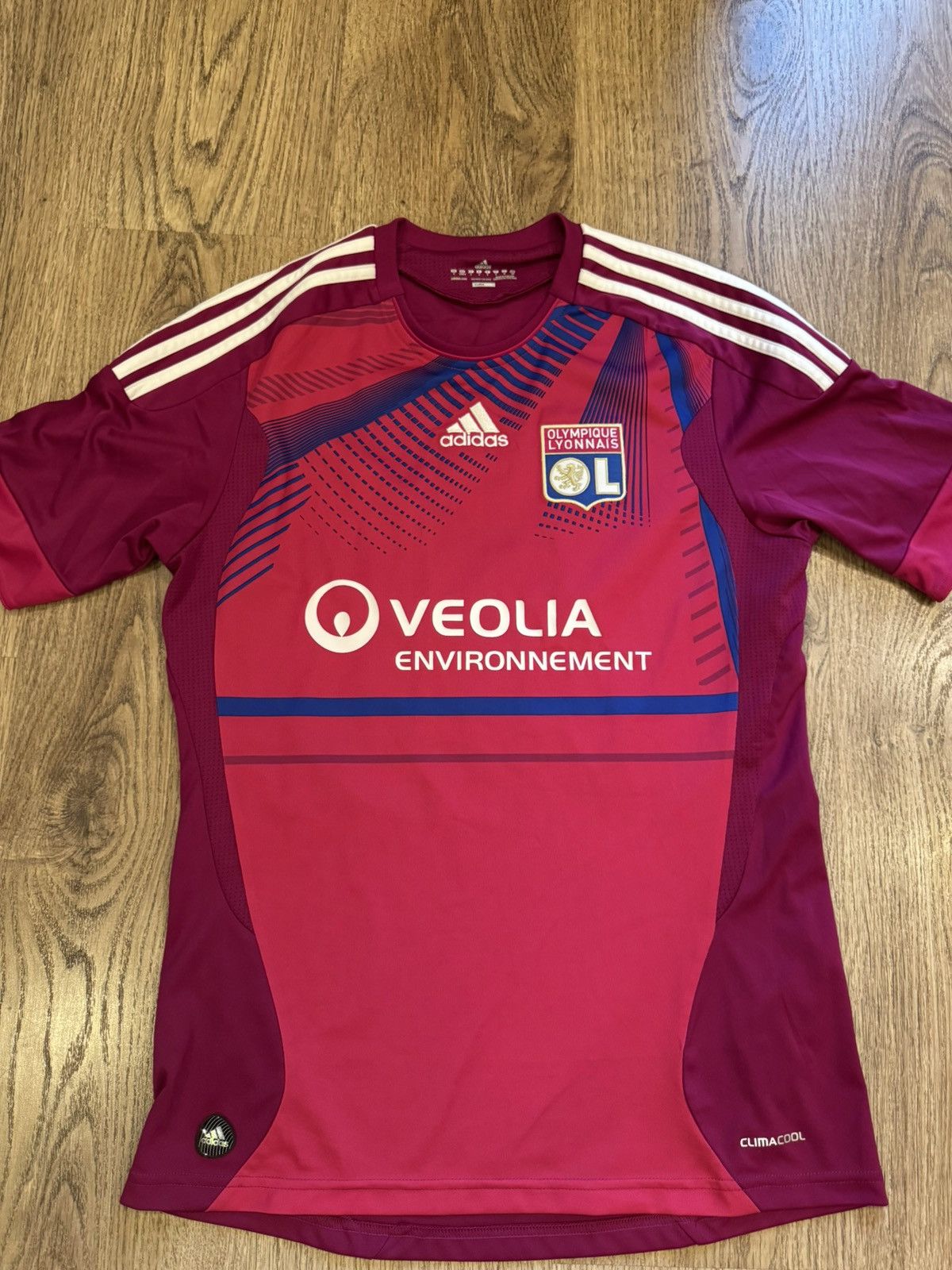 Adidas OLYMPIQUE LYONNAIS LYON 2011/2012 JERSEY ADIDAS SIZ S V13350 Size US S / EU 44-46 / 1 - 1 Thumbnail