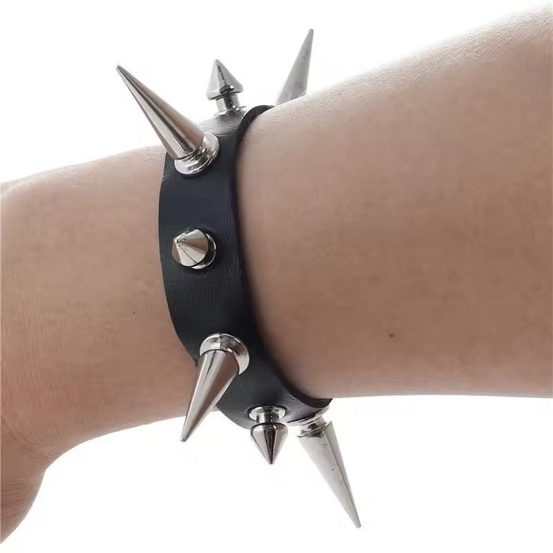 Jewelry Long Spike Bracelet Leather Strap Size ONE SIZE - 2 Thumbnail