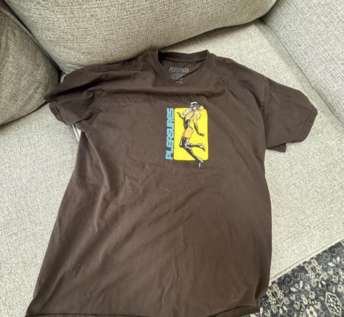 Pleasures Pleasures gas mask tee medium mens brown Size US M / EU 48-50 / 2 - 3 Thumbnail